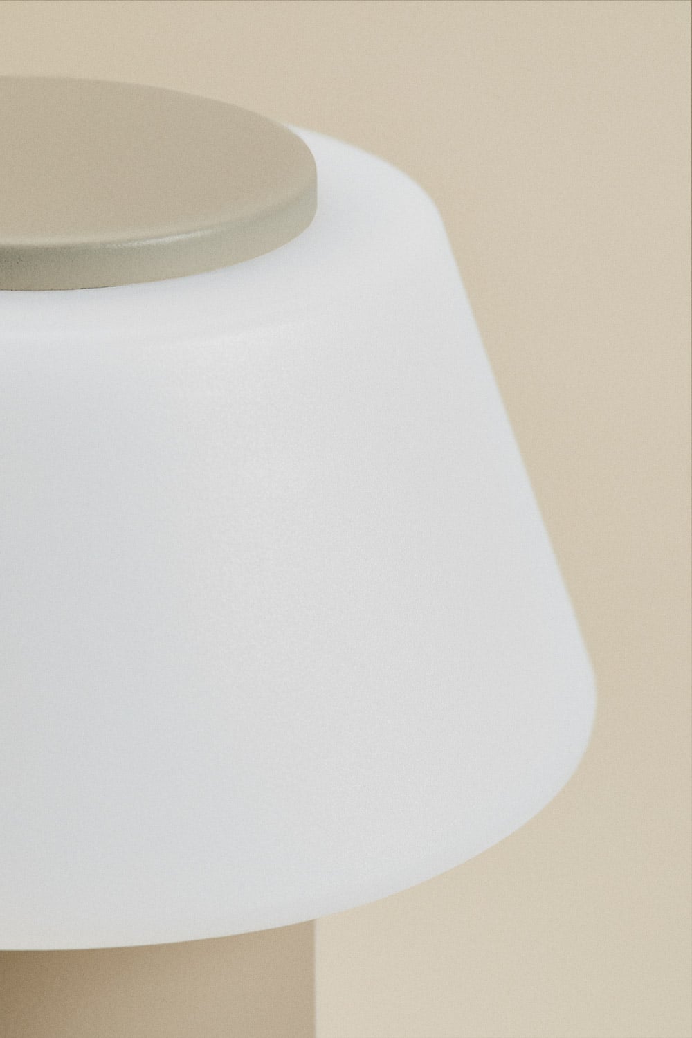 Lampada da tavolo LED wireless in ferro Socotra, immagine della galleria 3