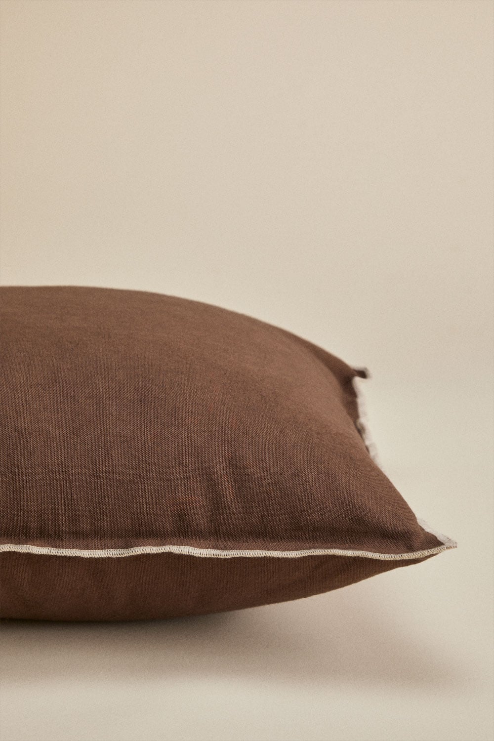 Cuscino quadrato 40x40 cm in cotone e lino Angola, immagine della galleria 3