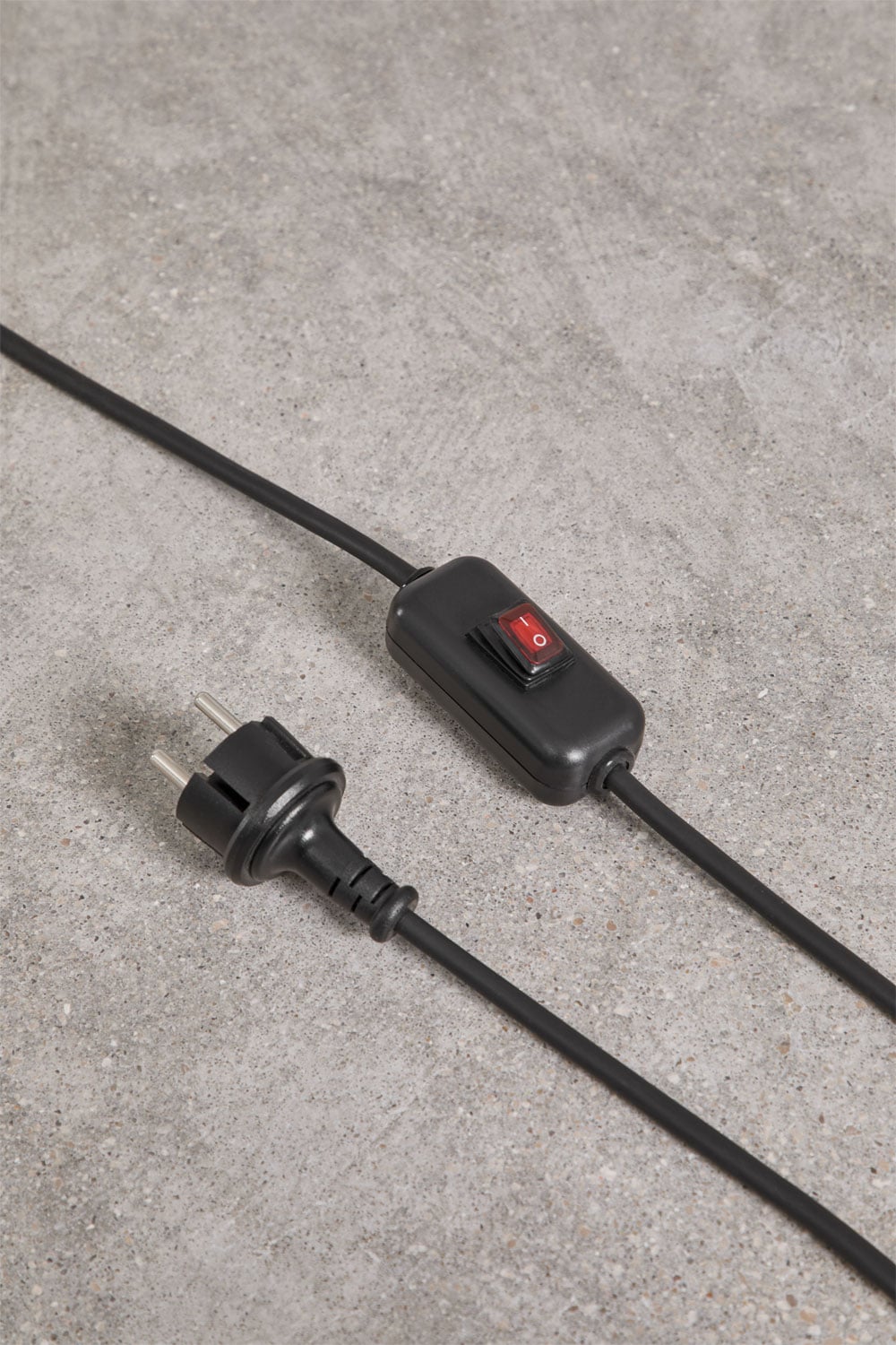 Lampada da terra in rattan sintetico e ferro Ekain, immagine della galleria 5