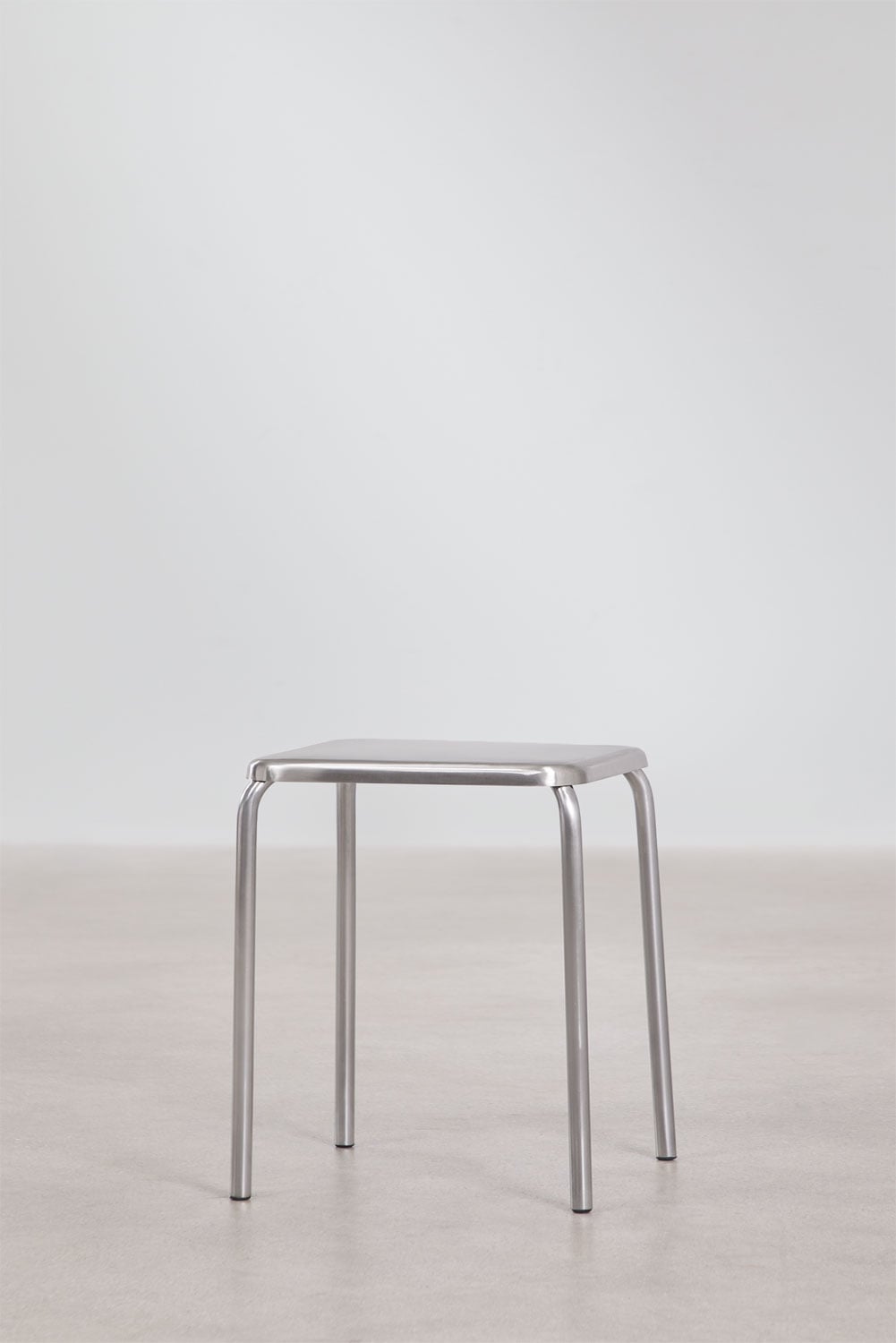 Sgabello basso impilabile in acciaio inox Narnial 45 cm, immagine della galleria 4
