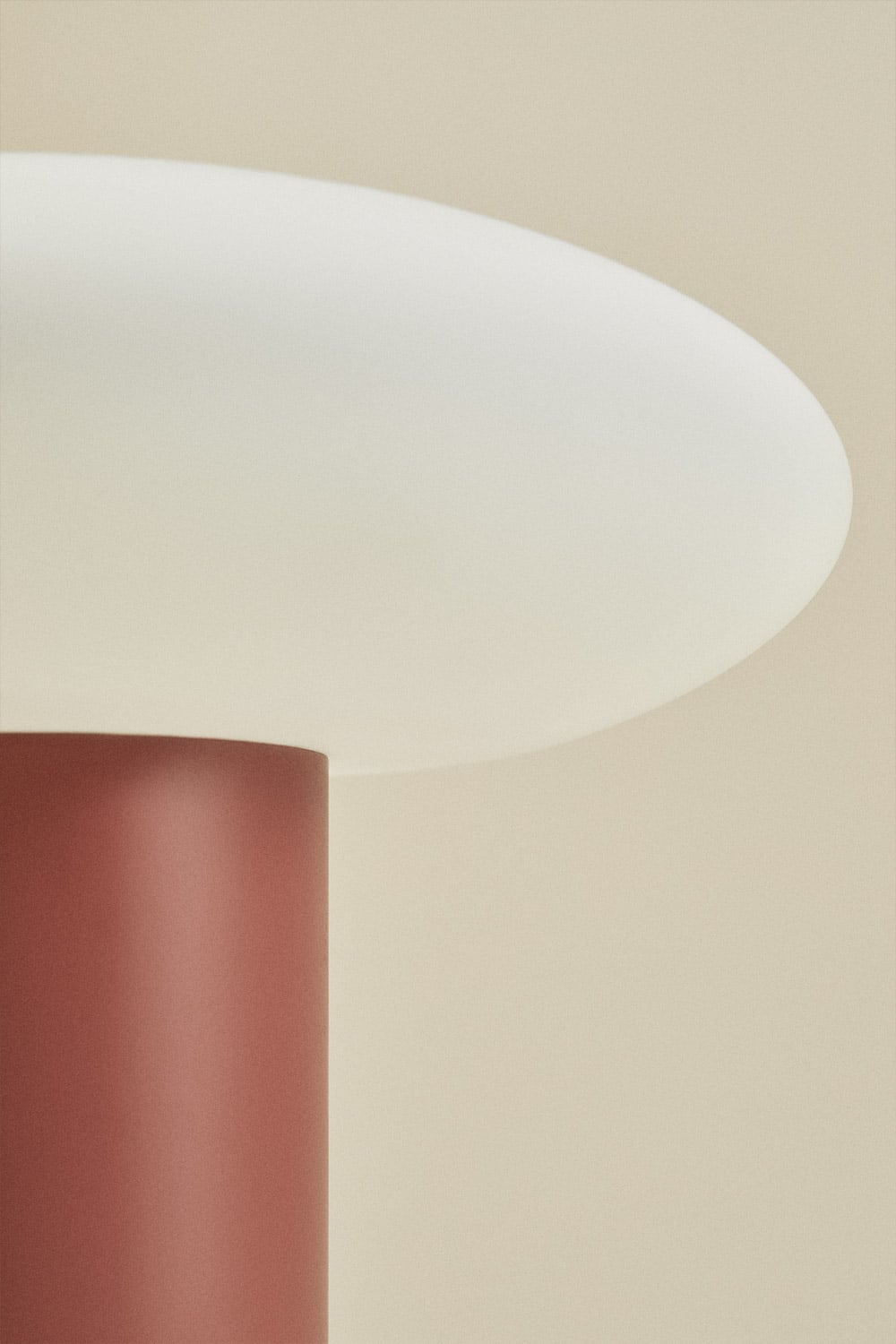 Lampada da tavolo LED wireless per esterni in ferro Zosima, immagine della galleria 3