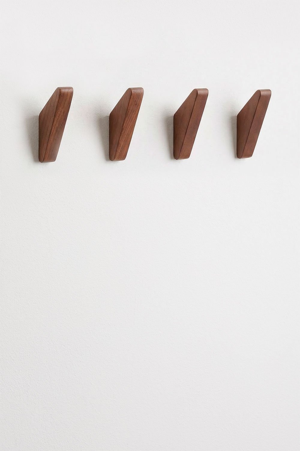 Set di 4 appendiabiti da parete in legno Brana, immagine della galleria 3