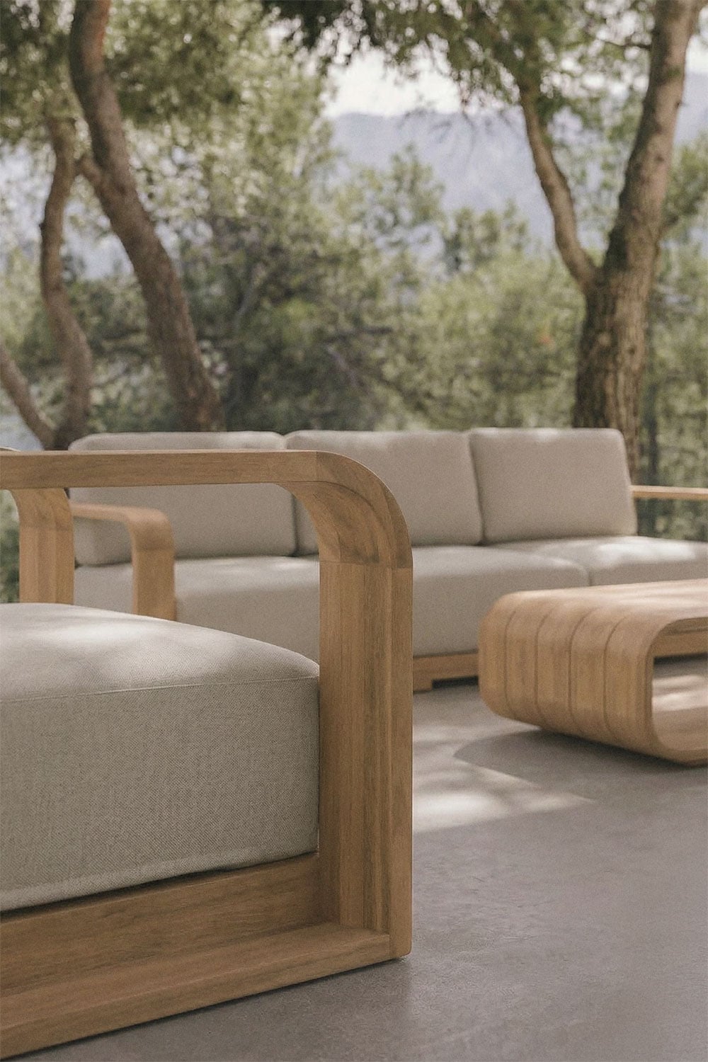 Set da giardino con divano modulare a 3 pezzi con braccioli, poltrona e tavolino in legno di acacia Brivori, immagine della galleria 2