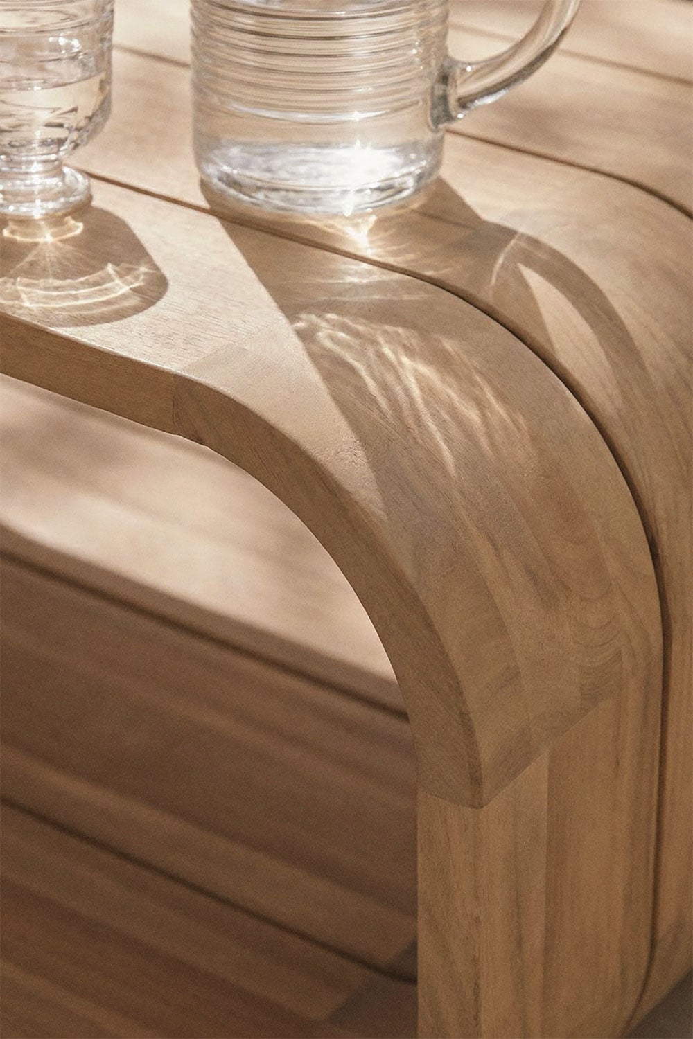 Tavolino da giardino rettangolare 140x75 cm in legno di acacia Brivori, immagine della galleria 2