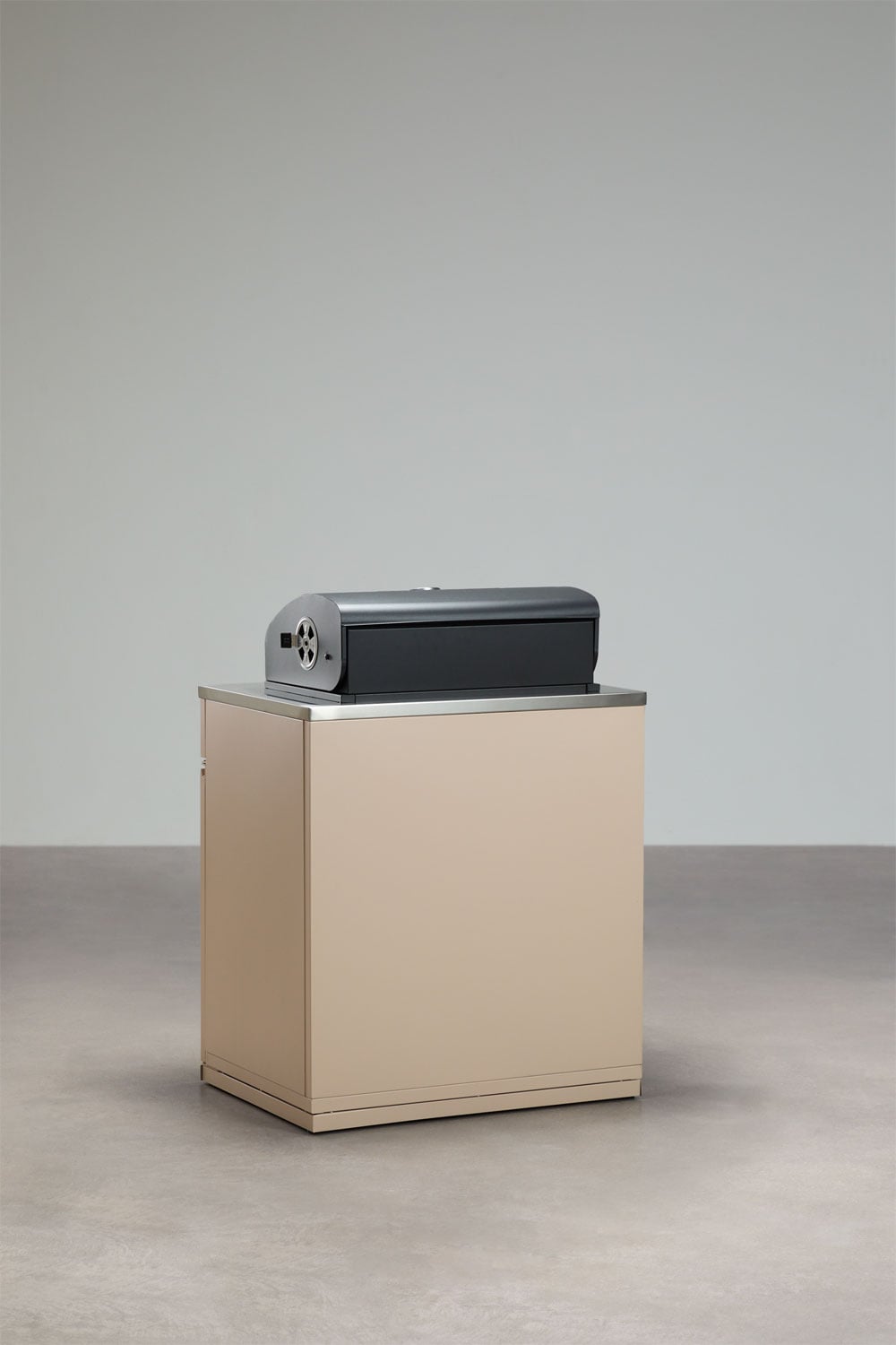 Modulo di stoccaggio con barbecue a carbone per cucina modulare da esterno in acciaio Rivana, immagine della galleria 4