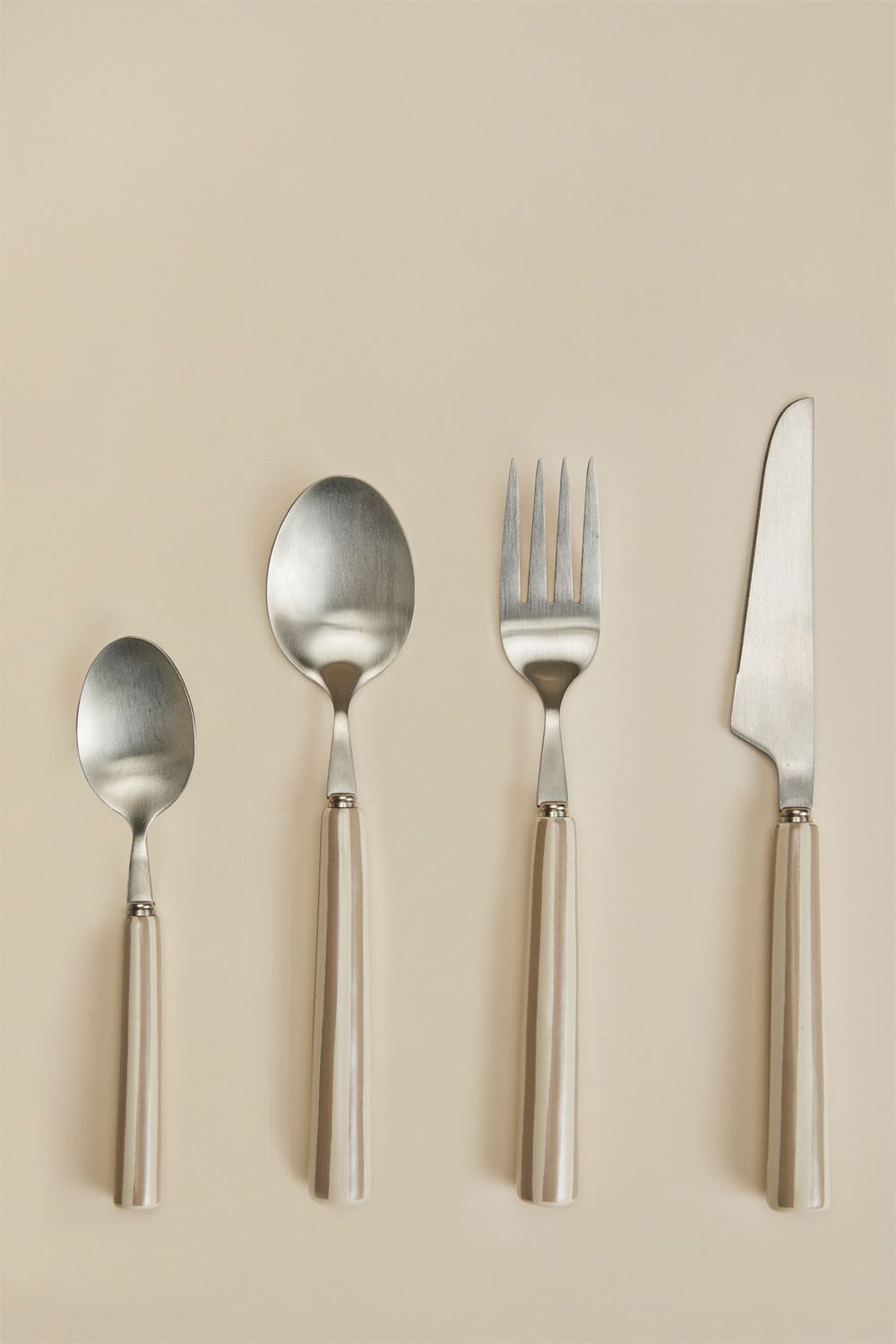 Set di posate da 16 pezzi in acciaio inossidabile e ceramica Ireli, immagine della galleria 2