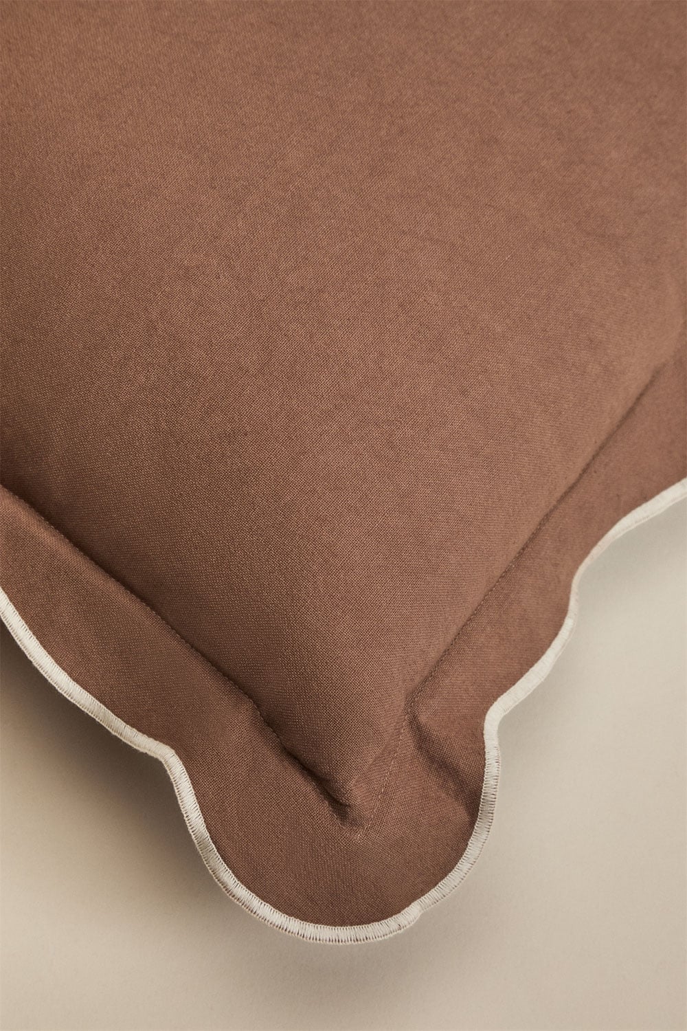 Cuscino quadrato 45x45 cm in cotone Kovey, immagine della galleria 4