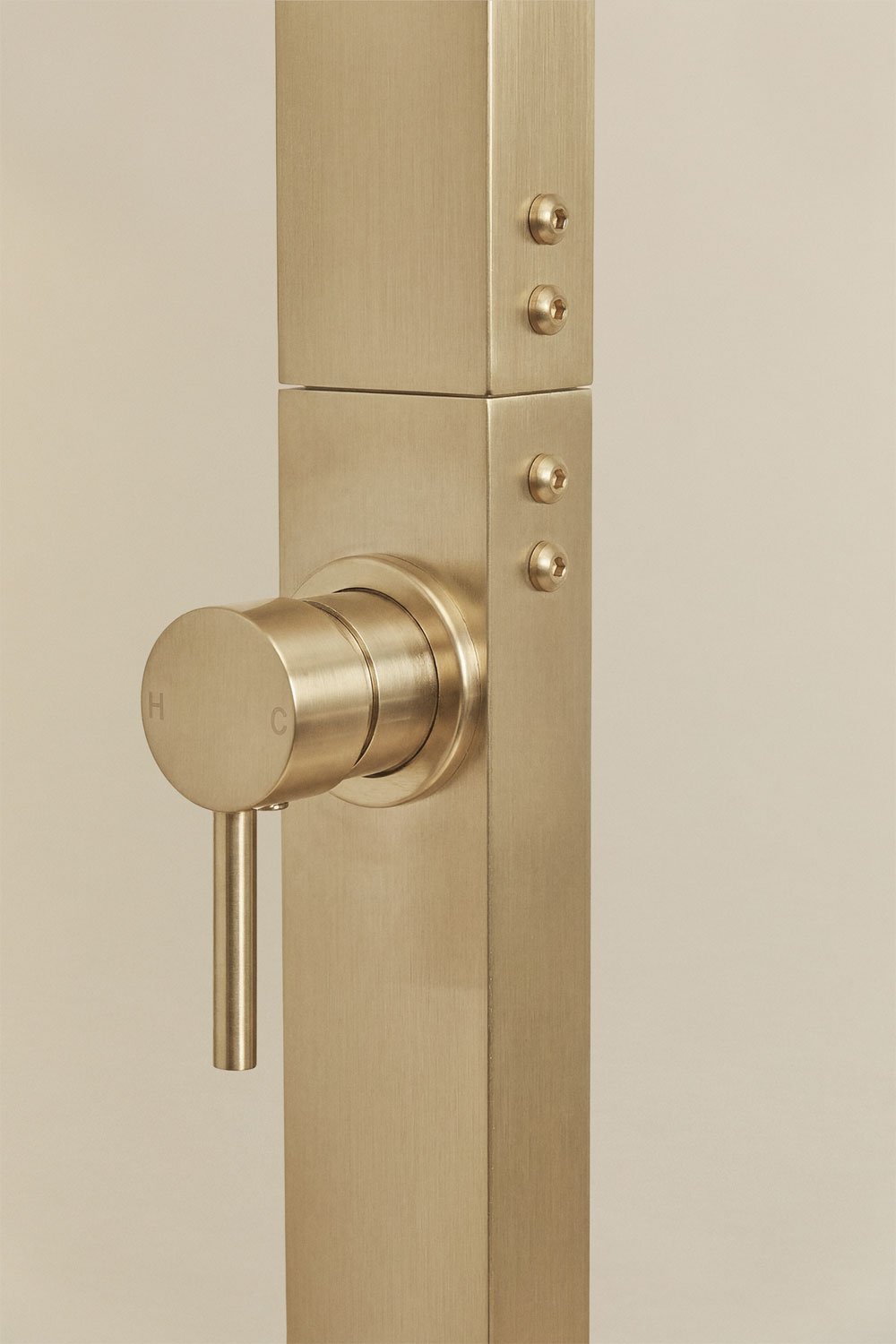 Doccia da esterno in acciaio inox Hernan, immagine della galleria 4