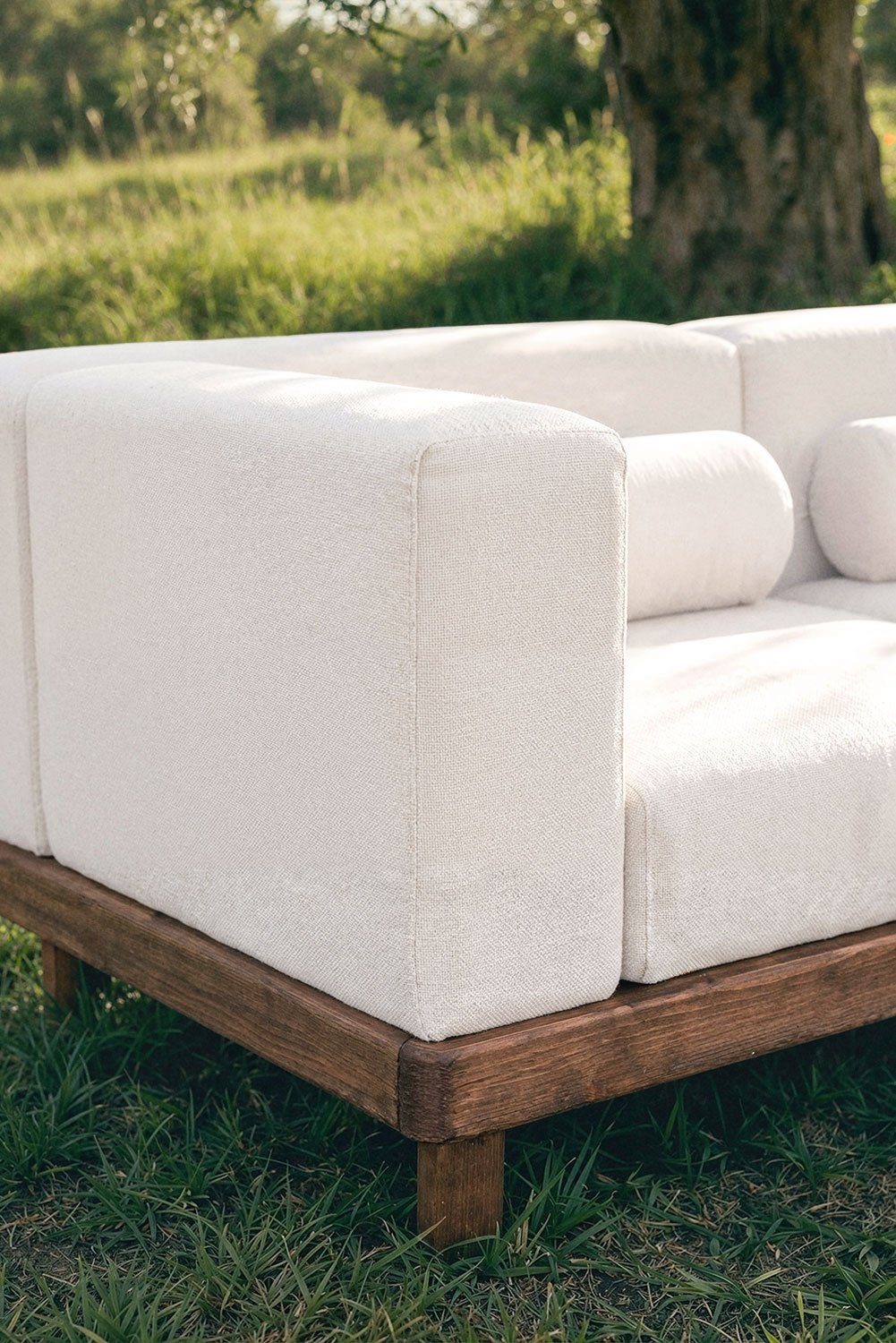 Divano modulare da giardino a 2 pezzi con 2 moduli angolari in acacia Edrien, immagine della galleria 2