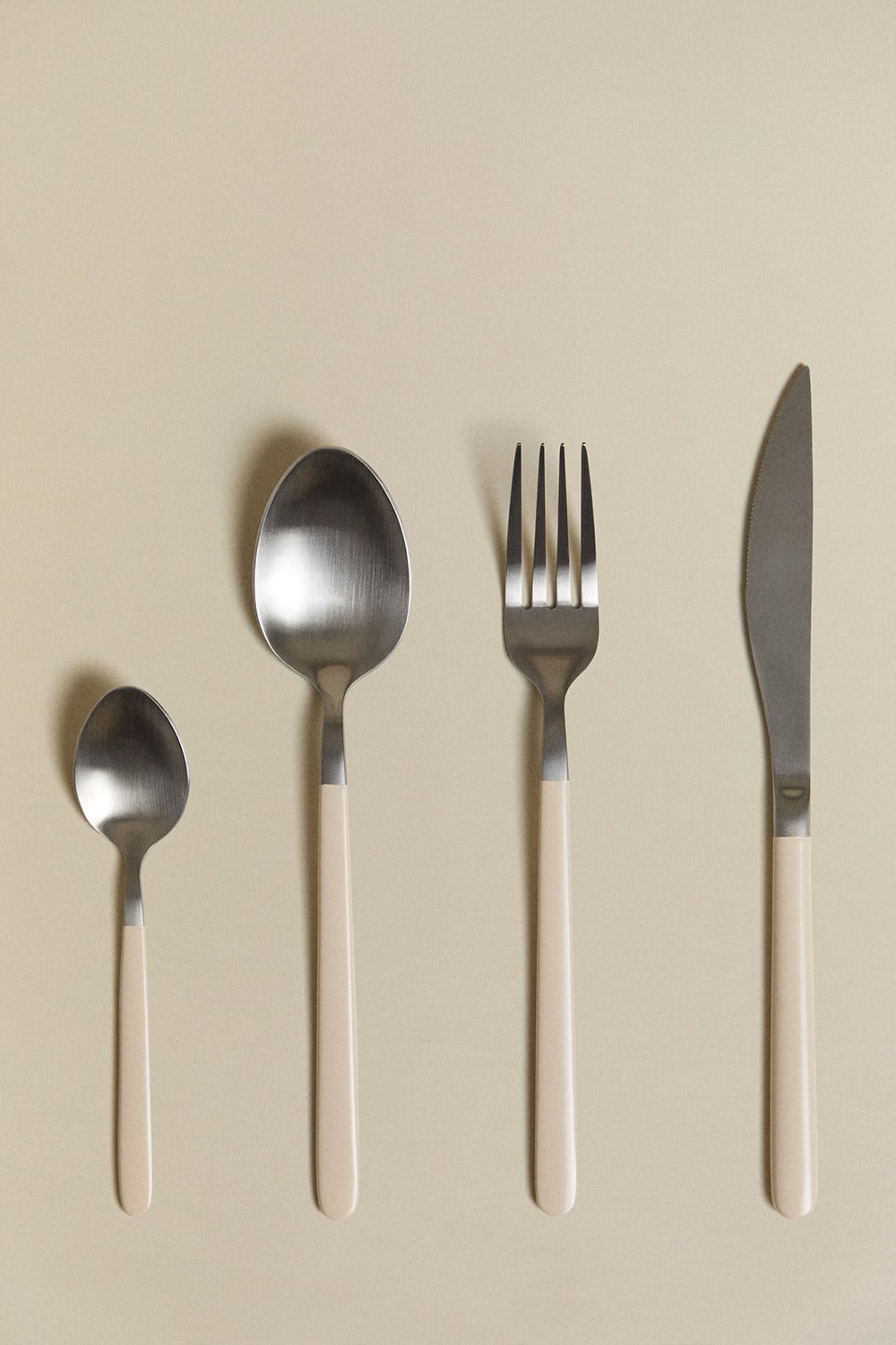 Set di posate da 16 pezzi in acciaio inox Cressida, immagine della galleria 2