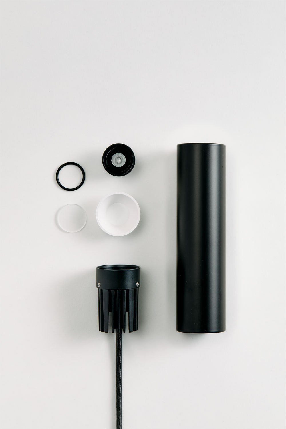 Aplique da soffitto LED a superficie rotondo Ø4 cm per esterni in alluminio Luisiana, imagen de galeria 7