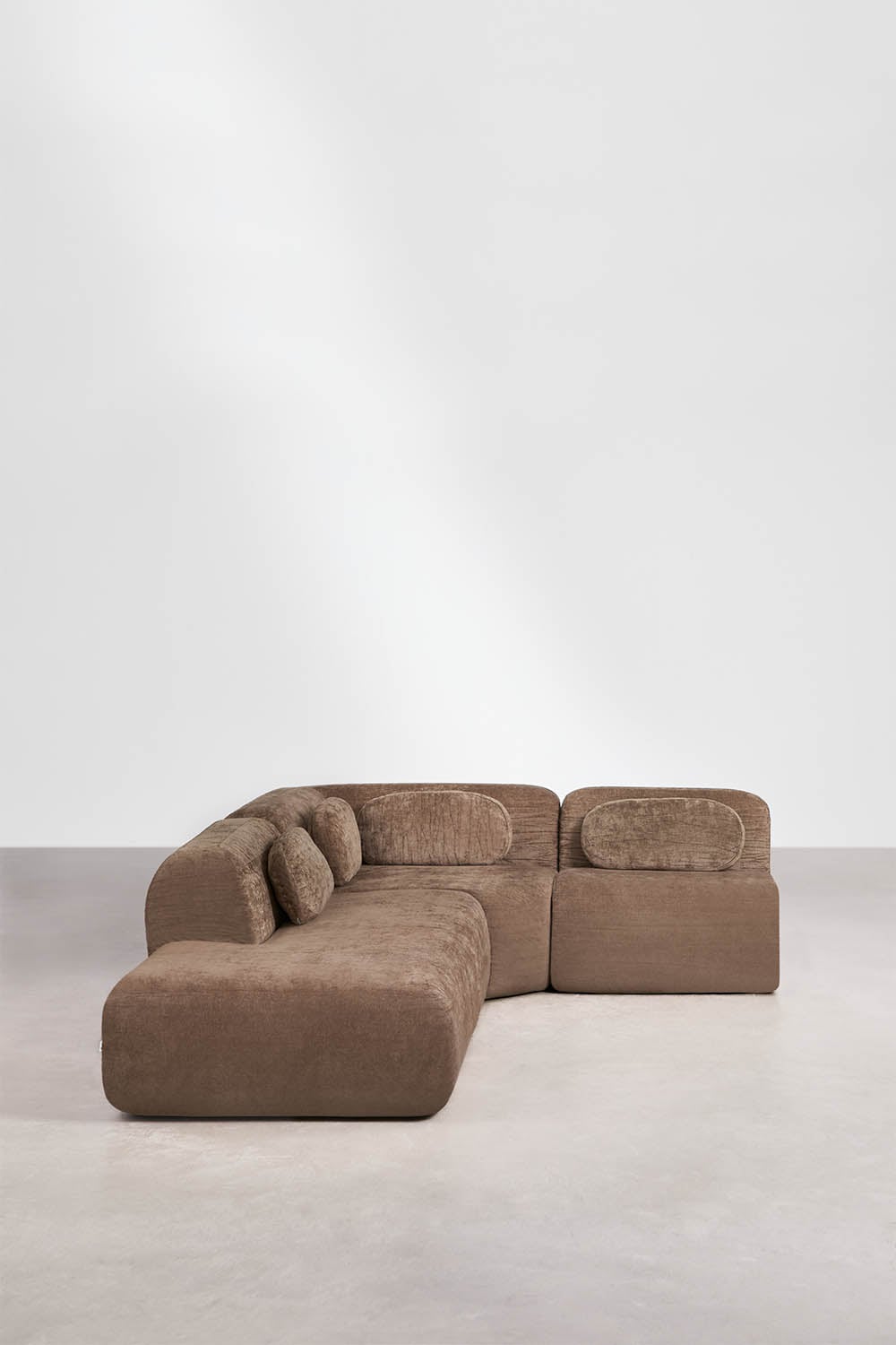 Divano modulare angolare a 3 pezzi con chaise longue sinistra in ciniglia confezionato sottovuoto Merida, immagine della galleria 3