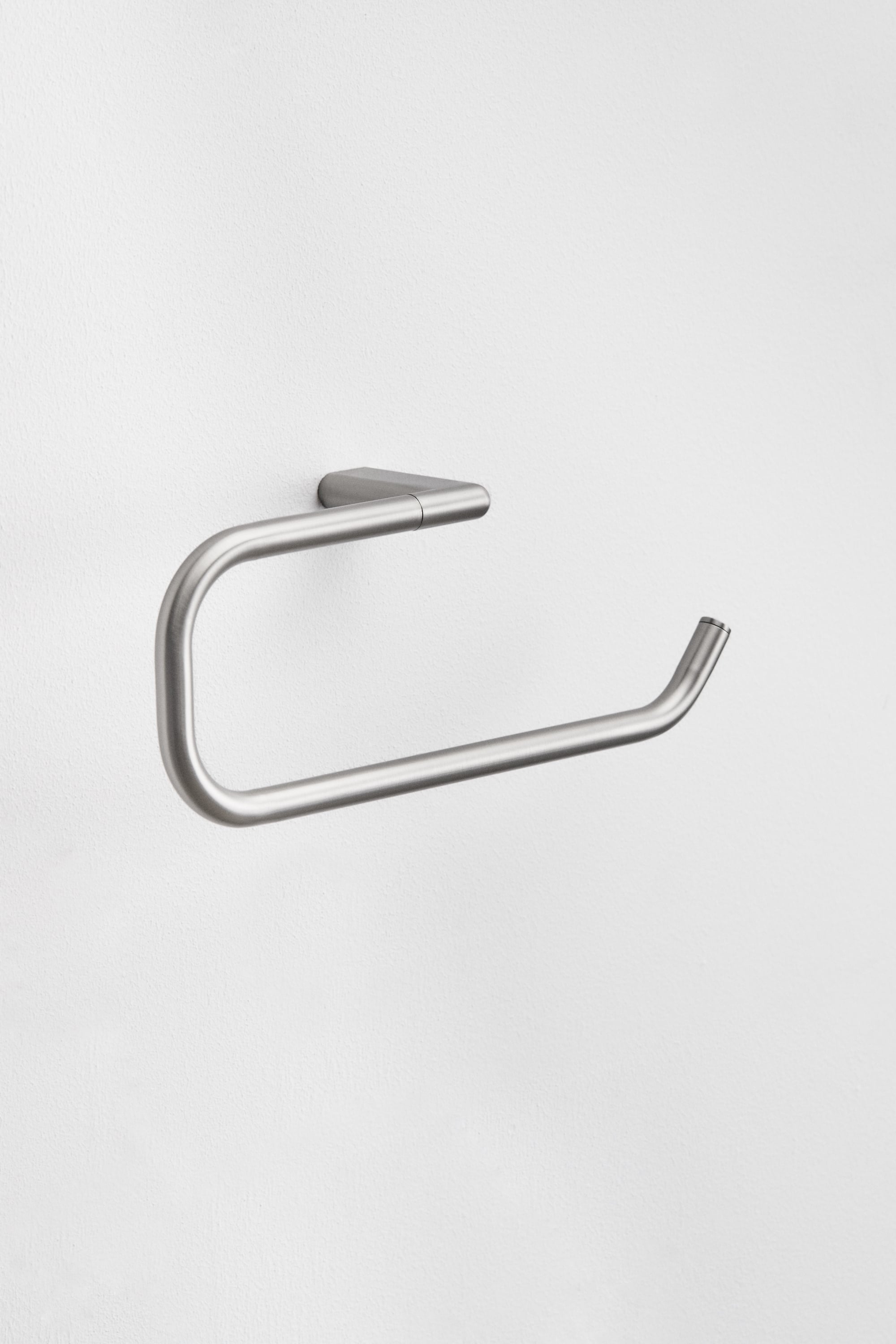 Toallero da parete con barra 30 cm per bagno in acciaio inox Rovent, immagine della galleria 1