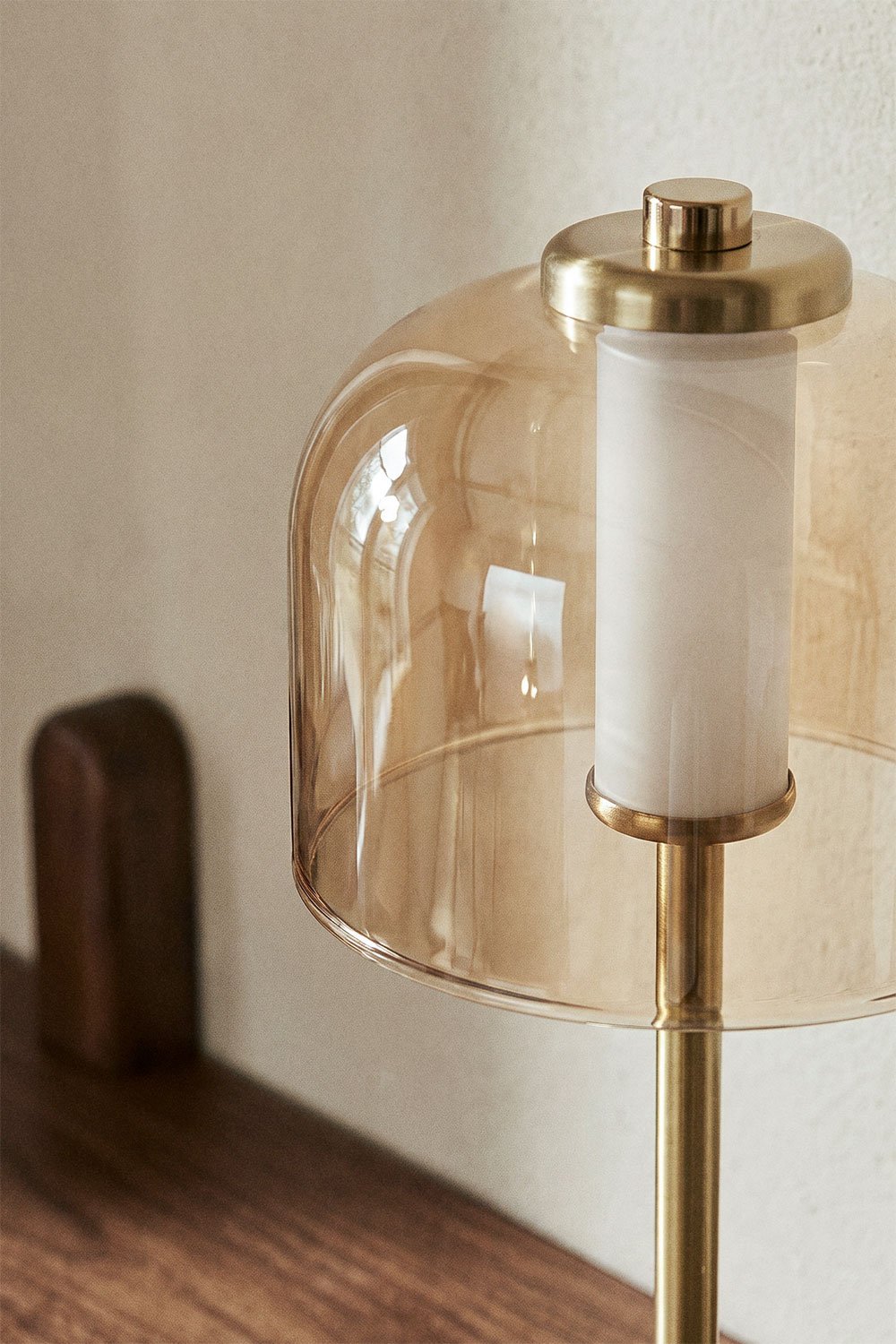 Lampada da tavolo LED wireless in ferro e vetro Ardela, immagine della galleria 2