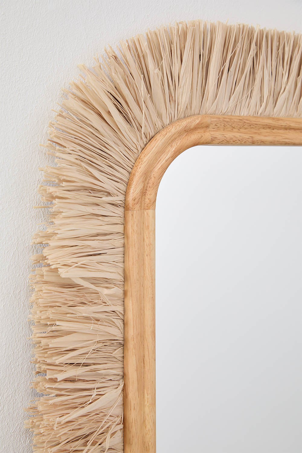 Specchio da parete rettangolare 65x105 cm in legno di rovere e rafia Melenis, immagine della galleria 3