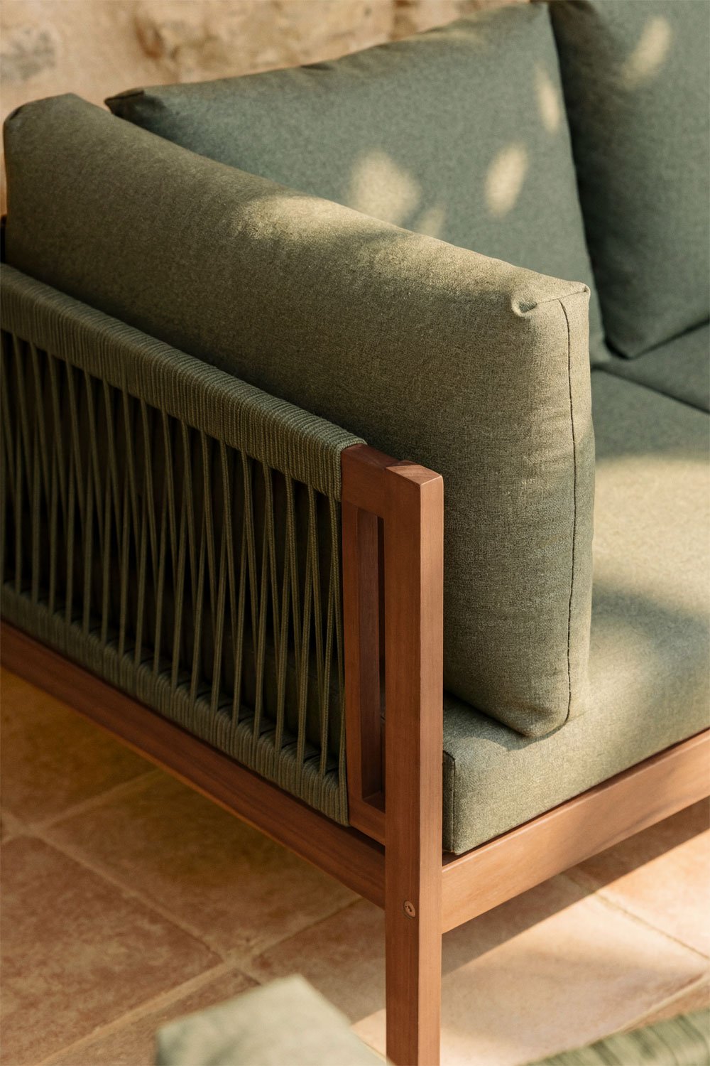 Set da giardino con divano modulare a 2 pezzi con braccioli e poltrona in legno di acacia Branson, immagine della galleria 2