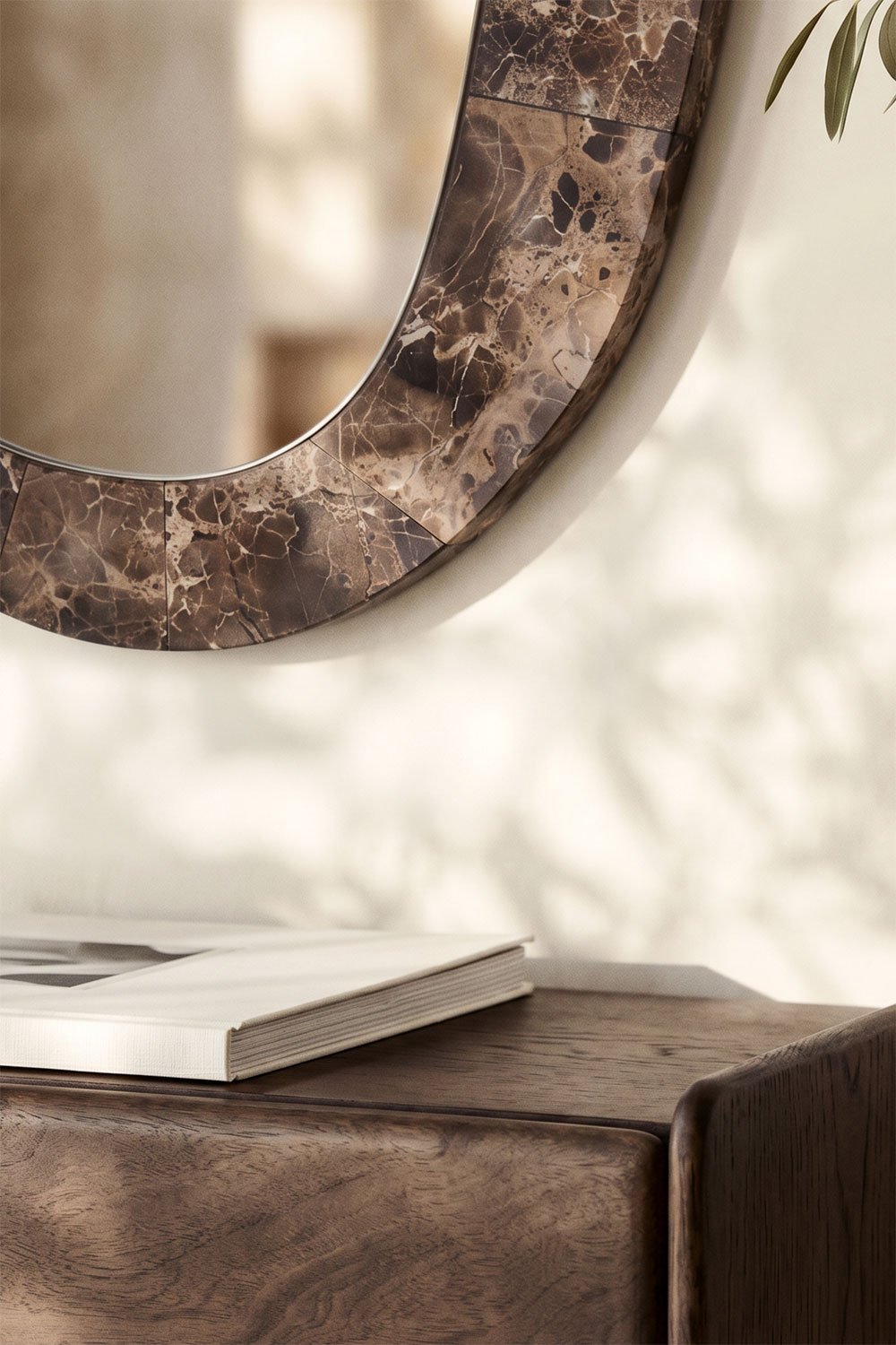 Specchio da parete irregolare in pietra naturale Urkiz, immagine della galleria 2