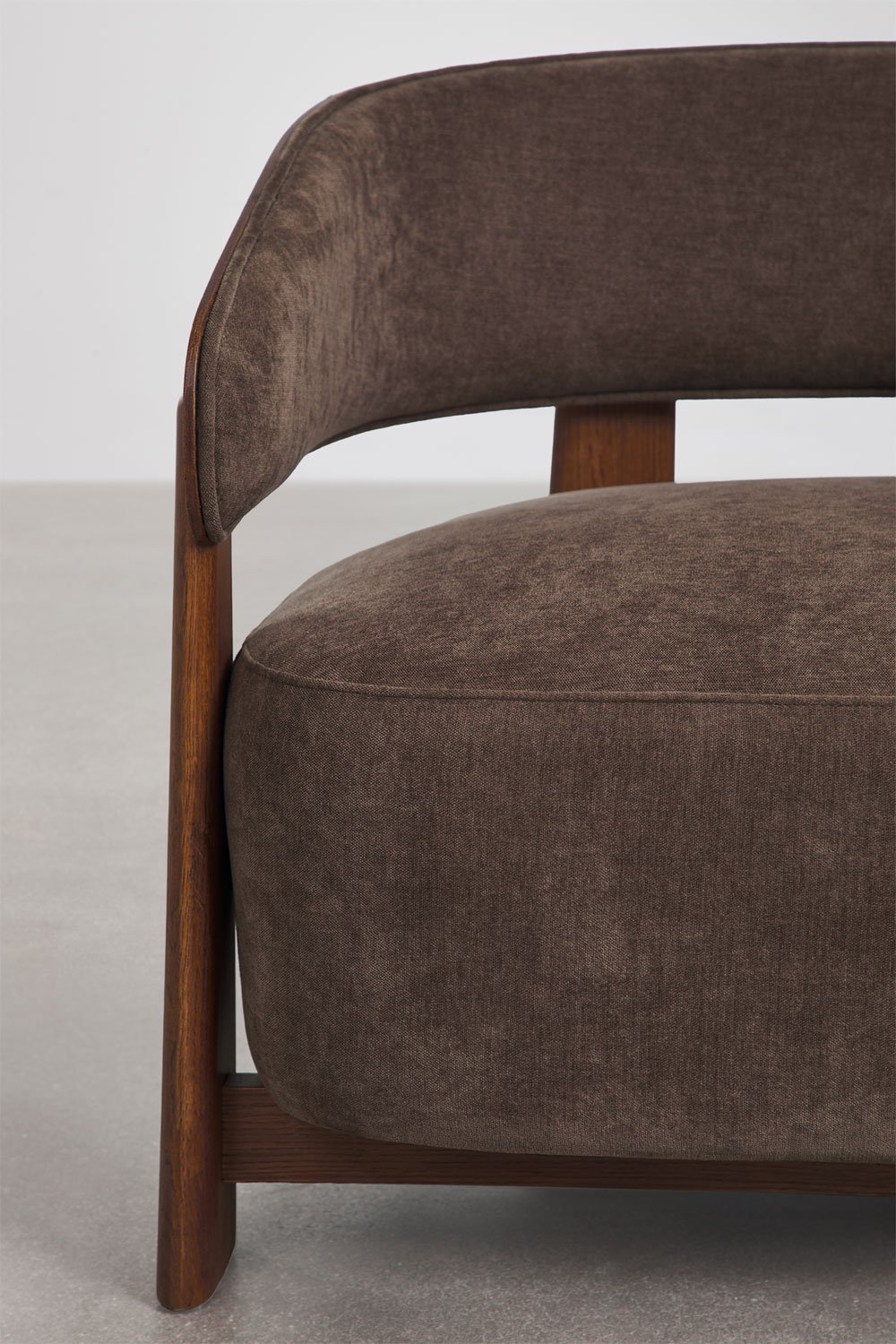 Poltrona in legno di rovere rivestita Olea, immagine della galleria 7