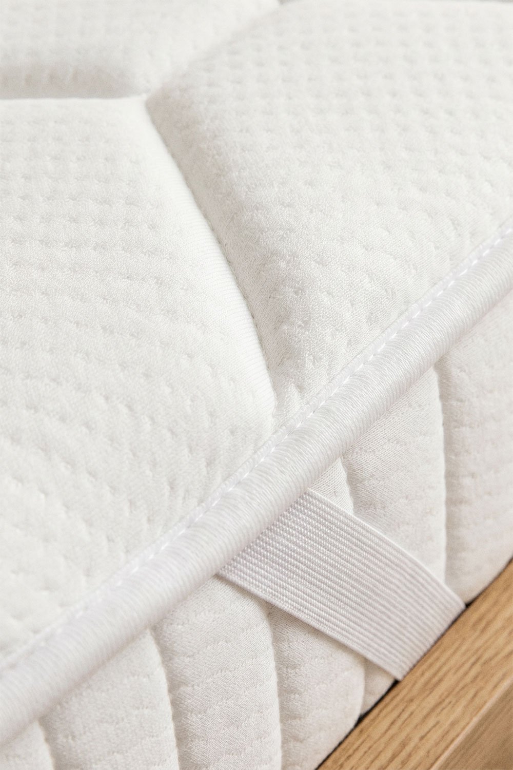 Topper in memory foam per materasso Solunai, immagine della galleria 2