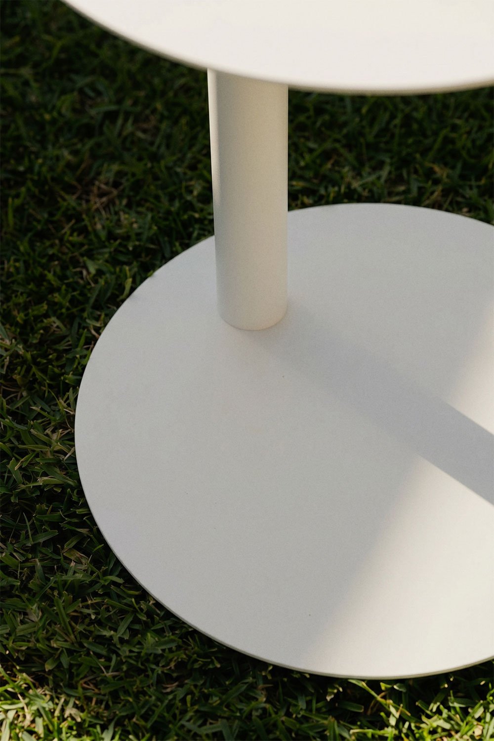 Tavolino da giardino rotondo Ø40 cm in acciaio Yannik, immagine della galleria 2
