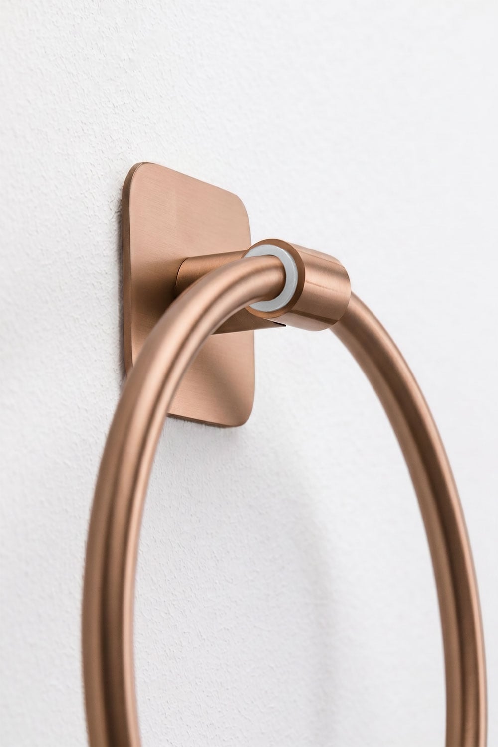 Portasciugamani adesivo da parete Ø15 cm per bagno in acciaio inossidabile oro rosa spazzolato Ondreli, immagine della galleria 5