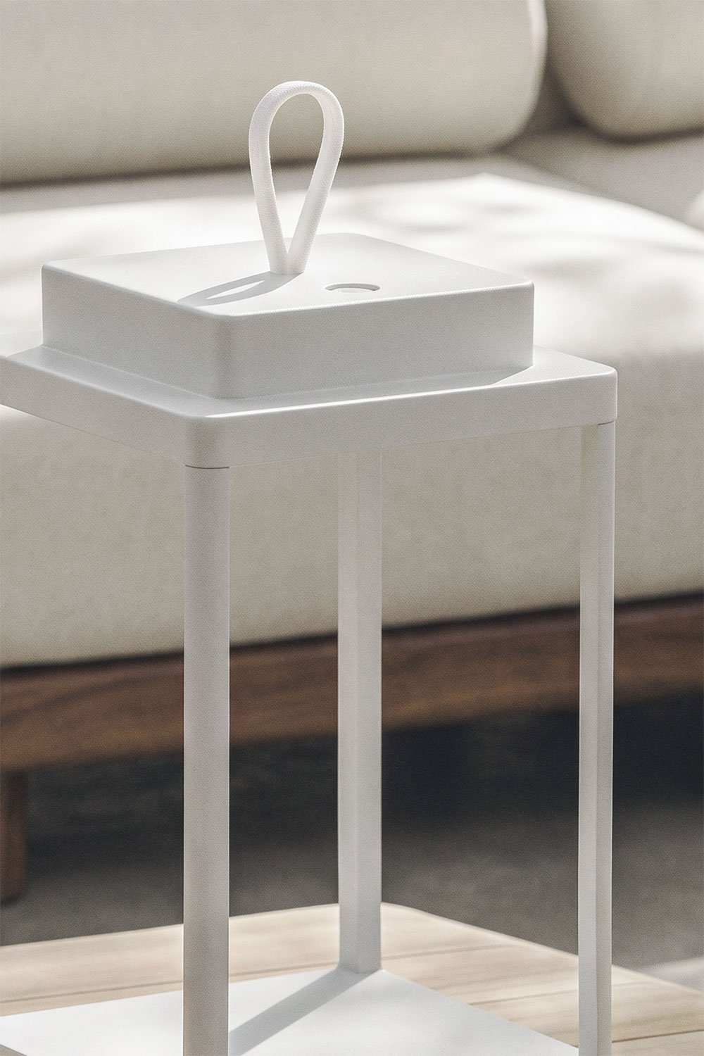 Lampada da tavolo LED senza fili per esterni in alluminio Xolara, immagine della galleria 2