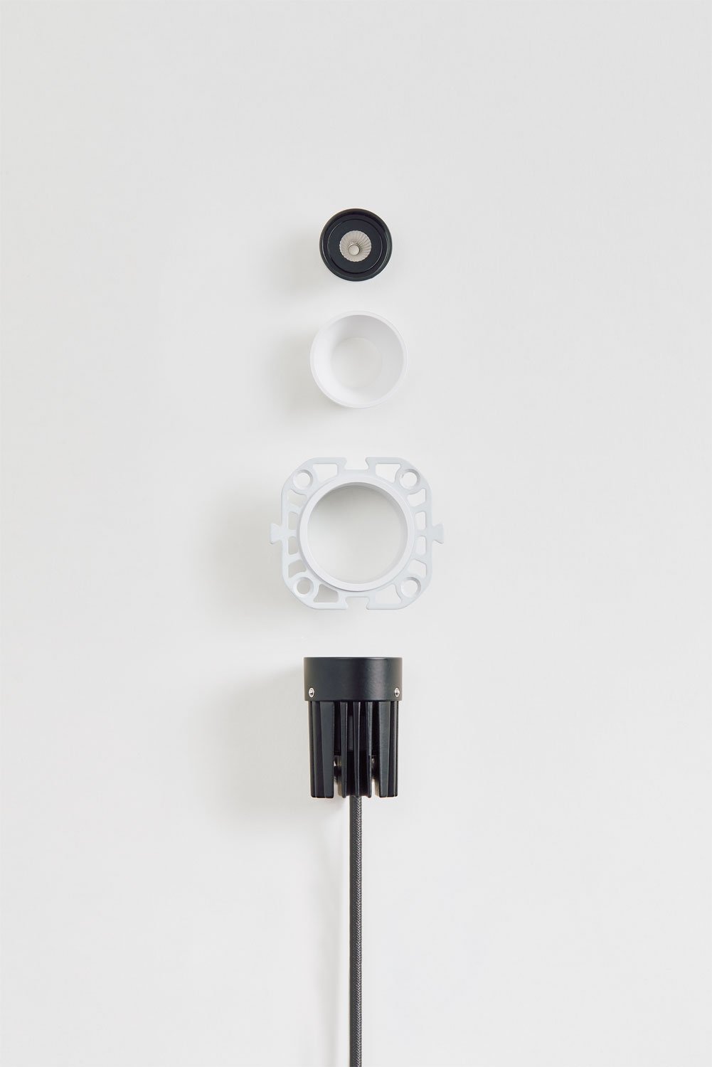 Pack da 3 downlight LED da incasso senza cornice trimless rotondi Ø3,6 cm in alluminio Orelva, imagen de galeria 8
