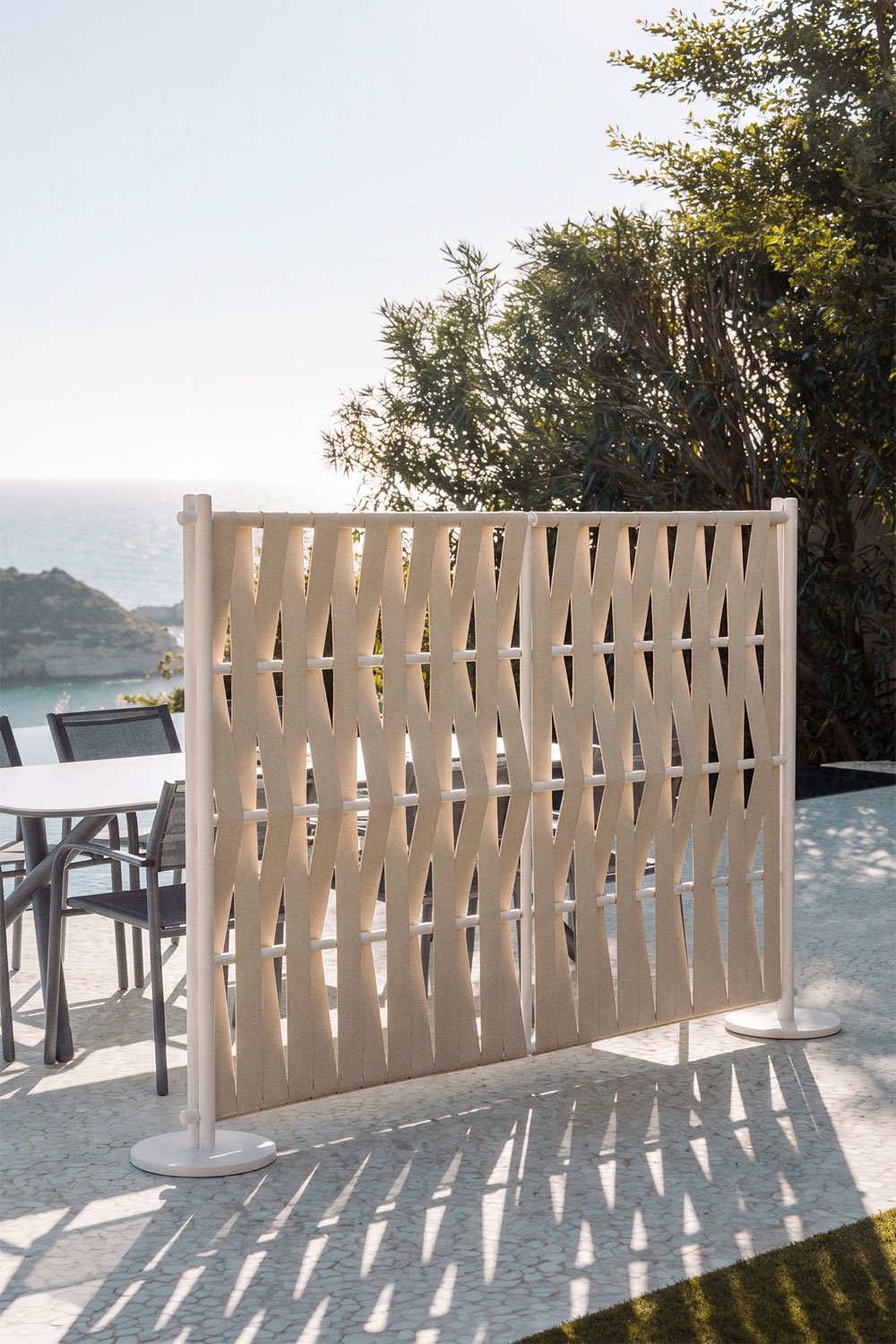 Paravento da giardino 160x120 cm in alluminio e corda beige mandorla Tunas, immagine della galleria 1
