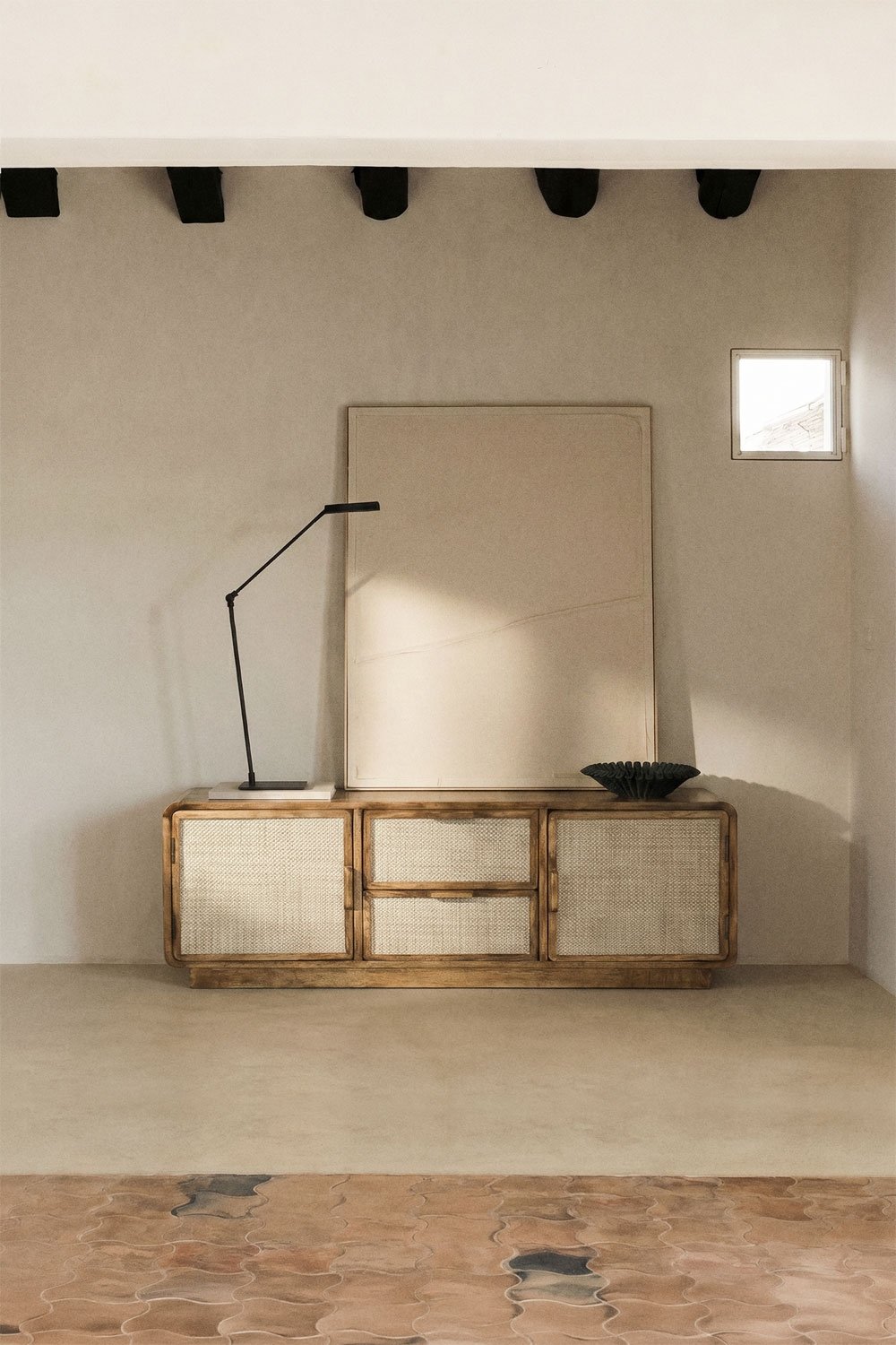 Mobile TV in legno di mango Abrams, immagine della galleria 1