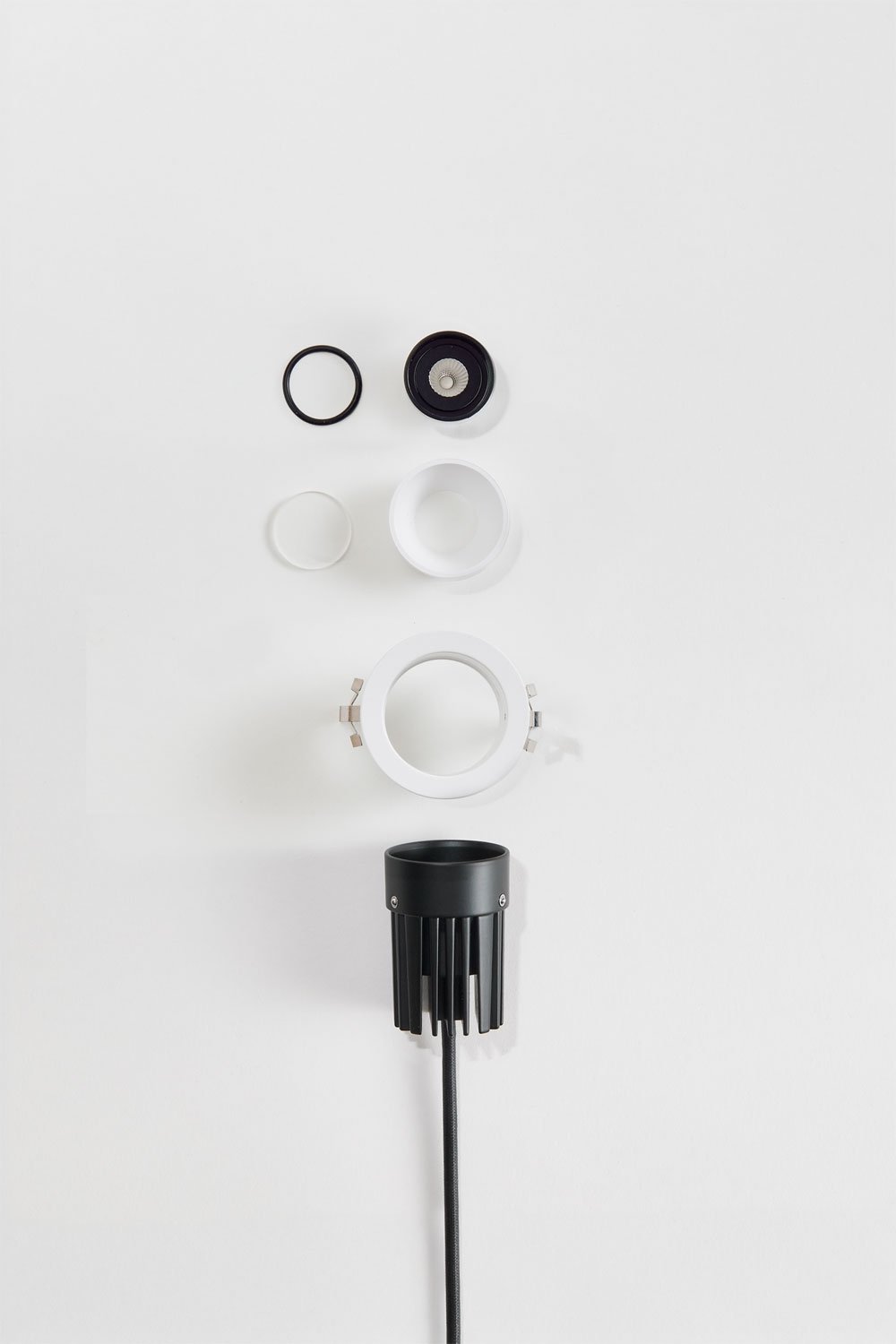 Downlight LED da incasso con cornice rotonda Ø5 cm per esterni in alluminio Orelva, imagen de galeria 6