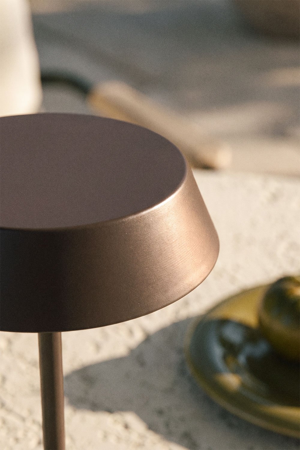 Lampada da tavolo LED wireless per esterni Uliana, immagine della galleria 2