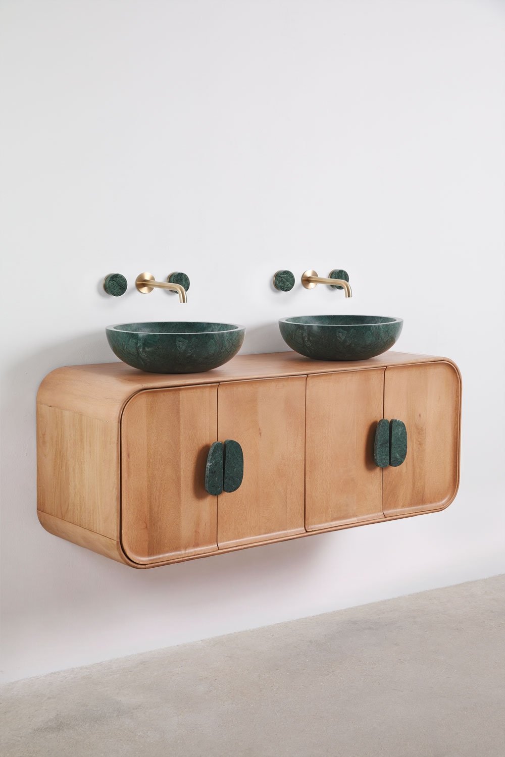 Set di mobili da bagno doppio sospeso 130x45 cm in legno di mango e pietra naturale Kivalina, immagine della galleria 2