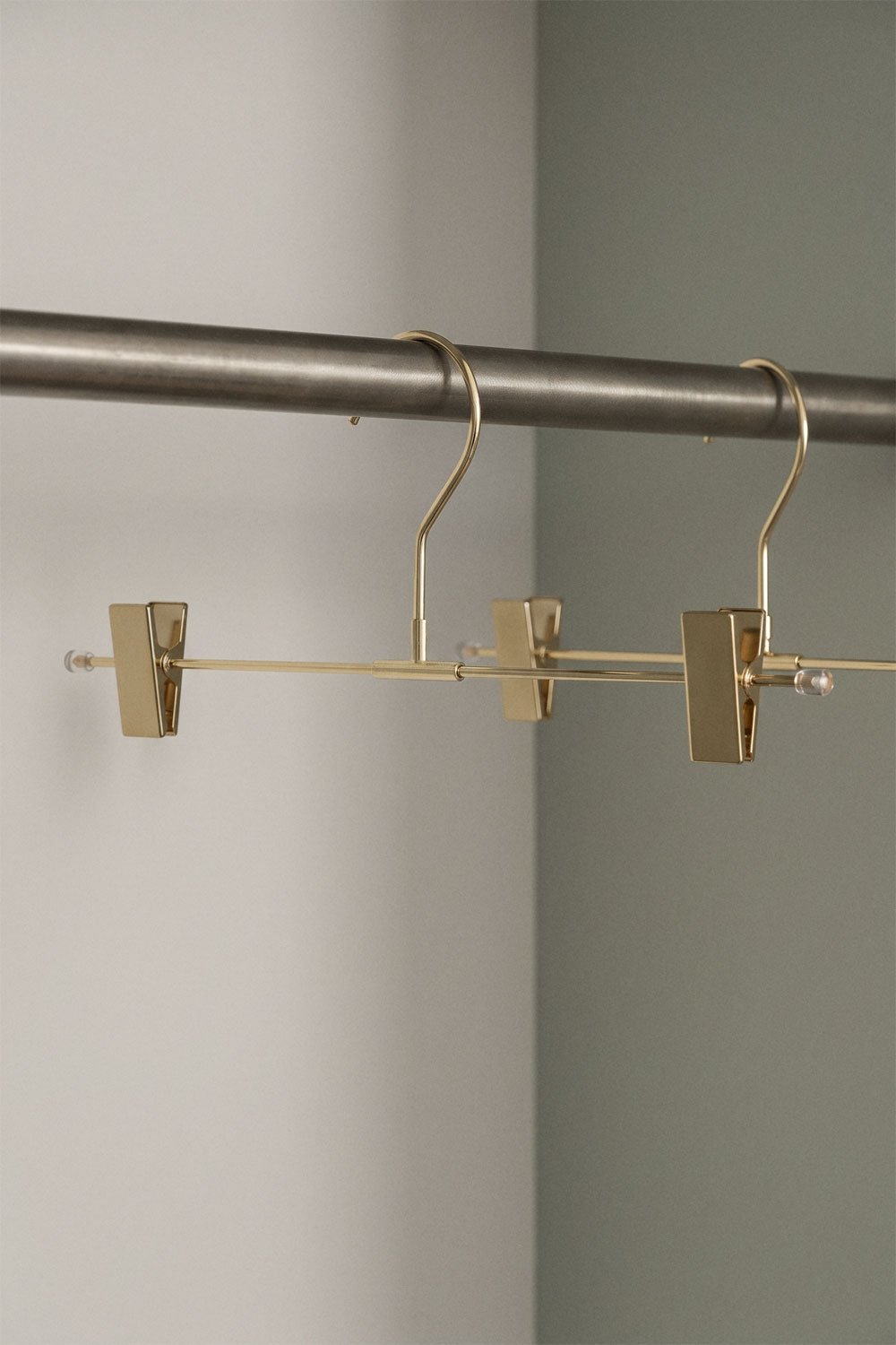 Set di 6 appendini con pinza in acciaio Gärde, immagine della galleria 1