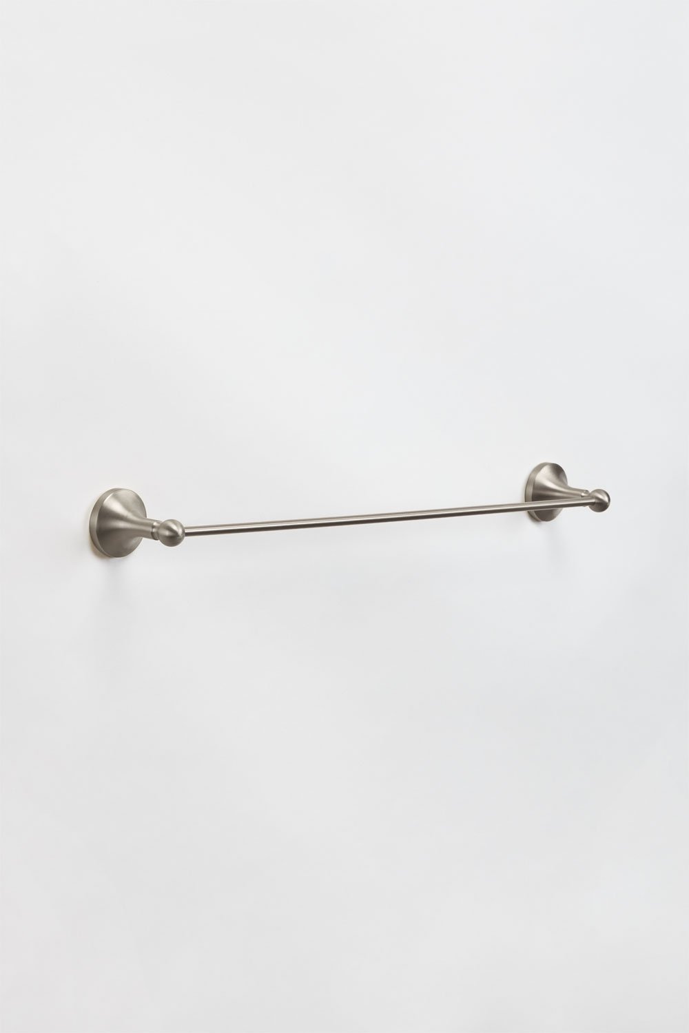 Portasciugamani da parete con barra da 60 cm per bagno in acciaio inox grigio spazzolato Alejandra, immagine della galleria 3