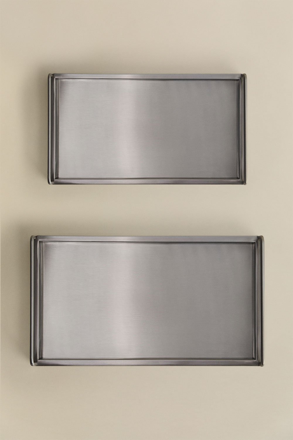 Set di 2 vassoi decorativi in acciaio inox Wimeli, immagine della galleria 3
