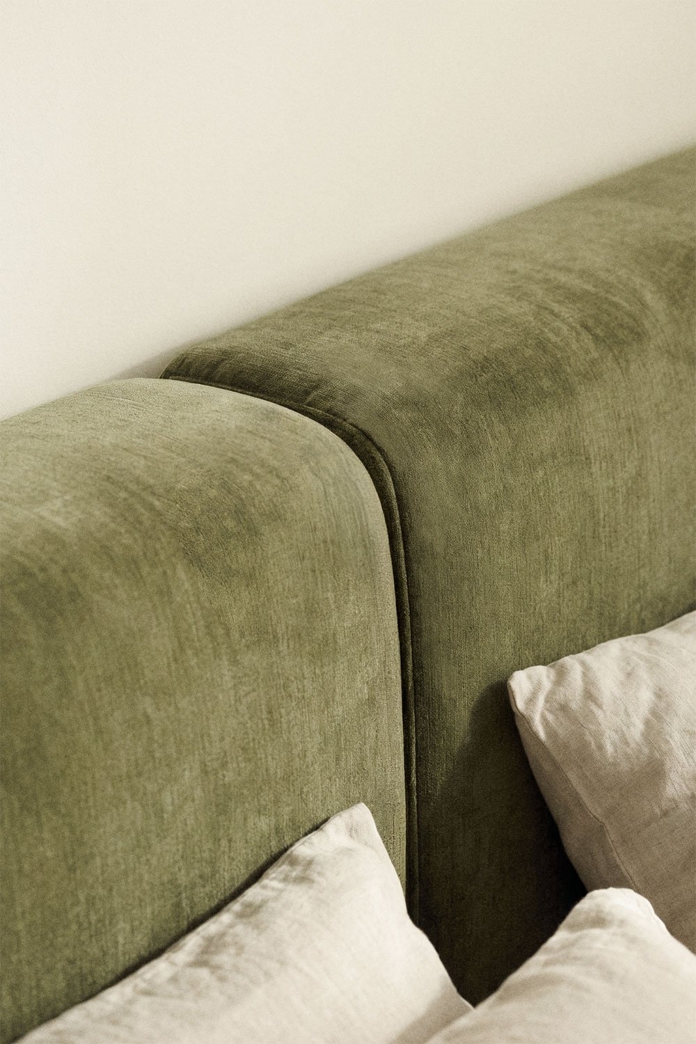 Letto in ciniglia confezionato sottovuoto Aitasia, immagine della galleria 2