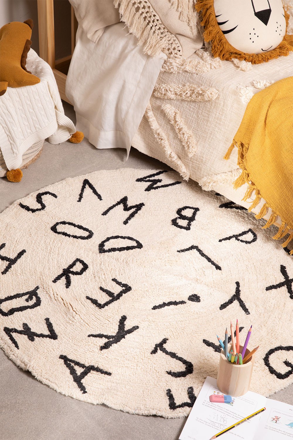 Tappeto rotondo in cotone (Ø104 cm) Letters Kids, immagine della galleria 1