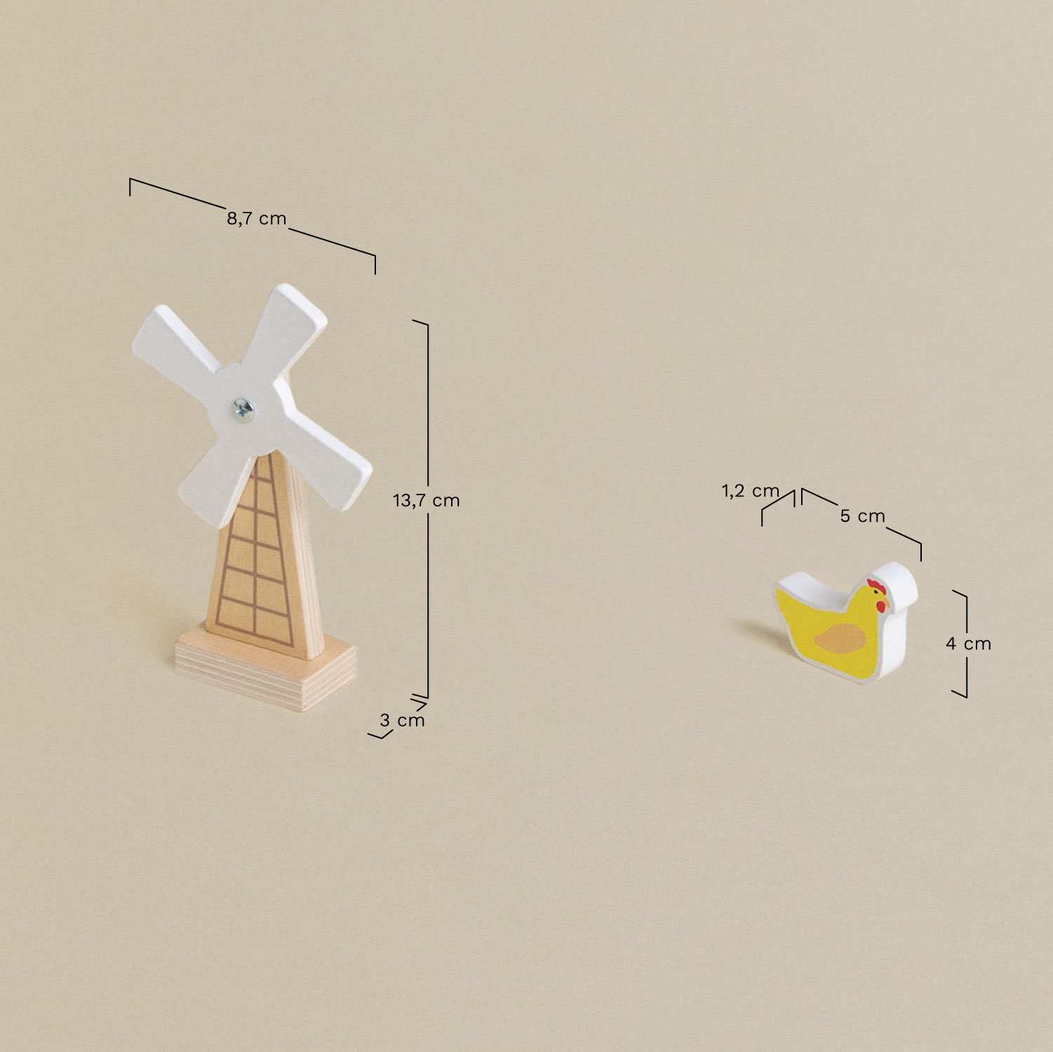 Nermal Kids houten boerderij, AFMETINGEN