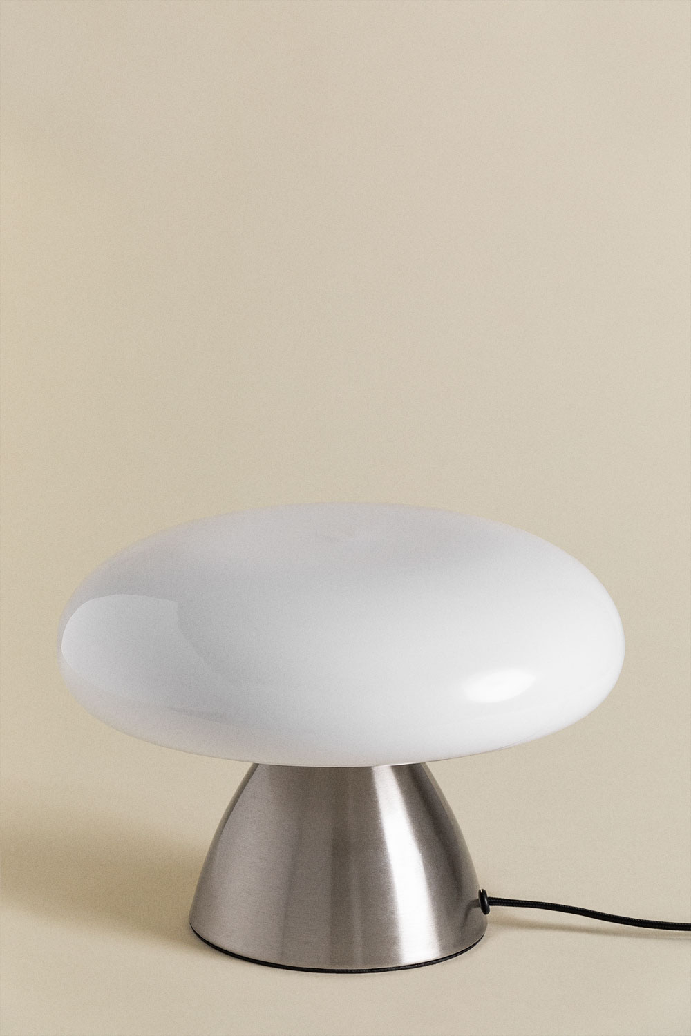 Lámpara de Mesa en Metal Jaliya