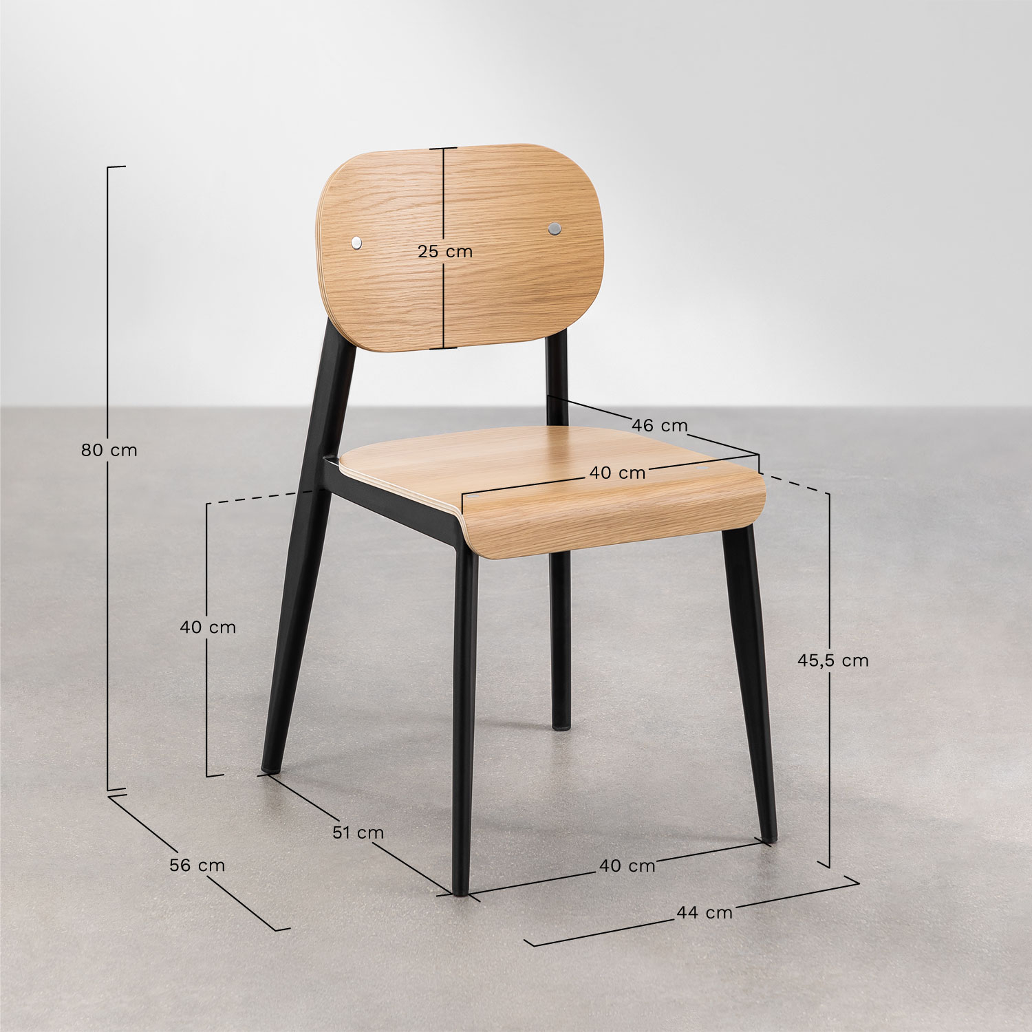 Set van 4 eetkamerstoelen in eikenfineer en ijzer And, AFMETINGEN