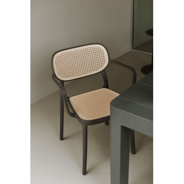 Set Van 2 Stapelbare Eetkamerstoelen Met Armleuningen Omara Grijs – Grafiet - Sklum