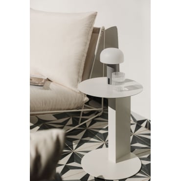 Ronde Bijzettafel Voor De Tuin Ø40 Cm In Staal Wallace Gardenia Wit - Sklum