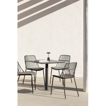 Mizzi 70x70 Cm Vierkante Tafelset En 4 Maeba Tuinstoelen Grijs – Grafiet - Sklum