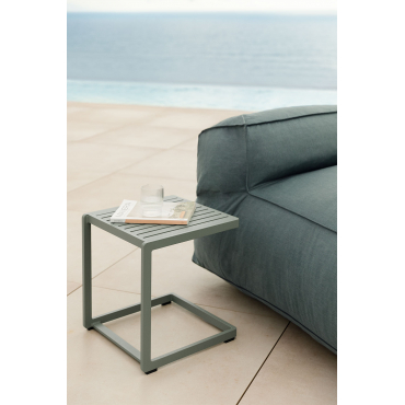 Vierkante Bijzettafel Voor De Tuin 40x40 Cm In Aluminium Dulem Groen – Khaki - Sklum