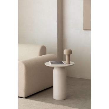 Ronde Bijzettafel In Cement (ø45 Cm) Layana Grijsachtig Wit - Sklum