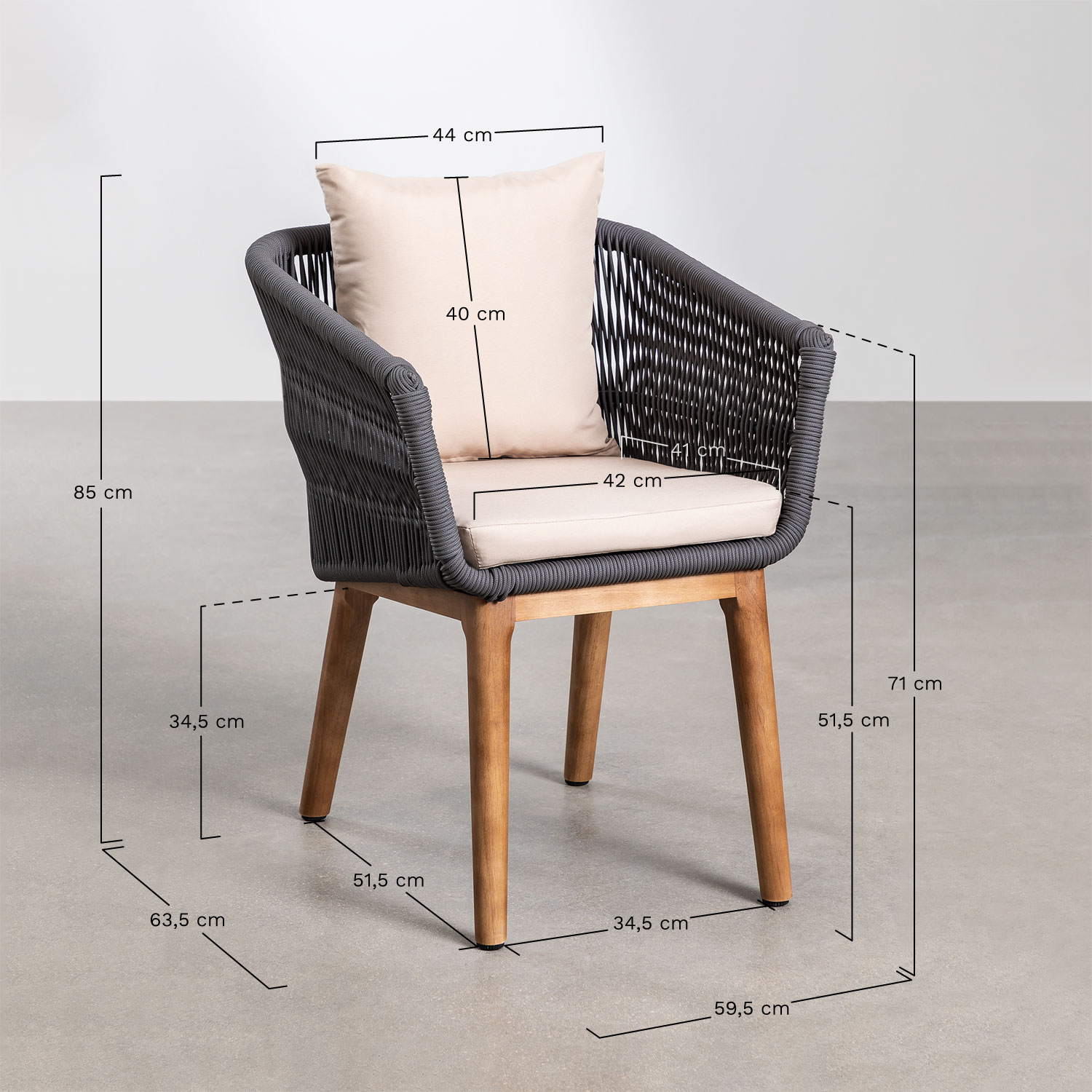 Set van ronde houten tafel (Ø100 cm) Naele en 4 Barker eetkamerstoelen, AFMETINGEN
