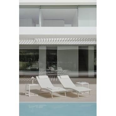 Set Van 2 Verstelbare Aluminium Ligstoelen Met Dulem-kussen Gardenia Wit - Sklum