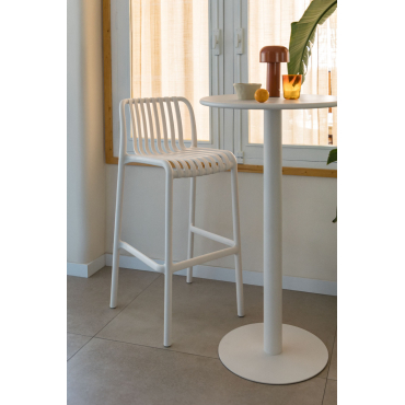Set Van 4 Stapelbare Hoge Krukken Van Wendell-polypropyleen Gardenia Wit & ↑75 Cm - Sklum