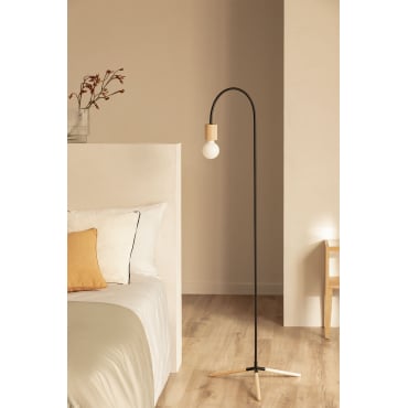Esca Vloerlamp Zwart - Sklum