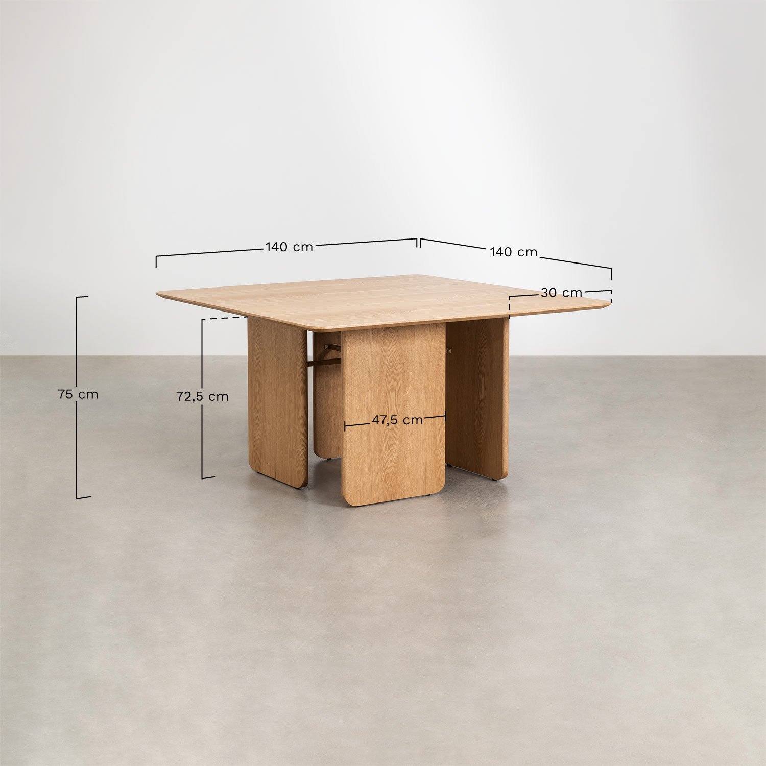 Vierkante eettafel 140x140 cm van MDF en essenfineer Ginger, AFMETINGEN